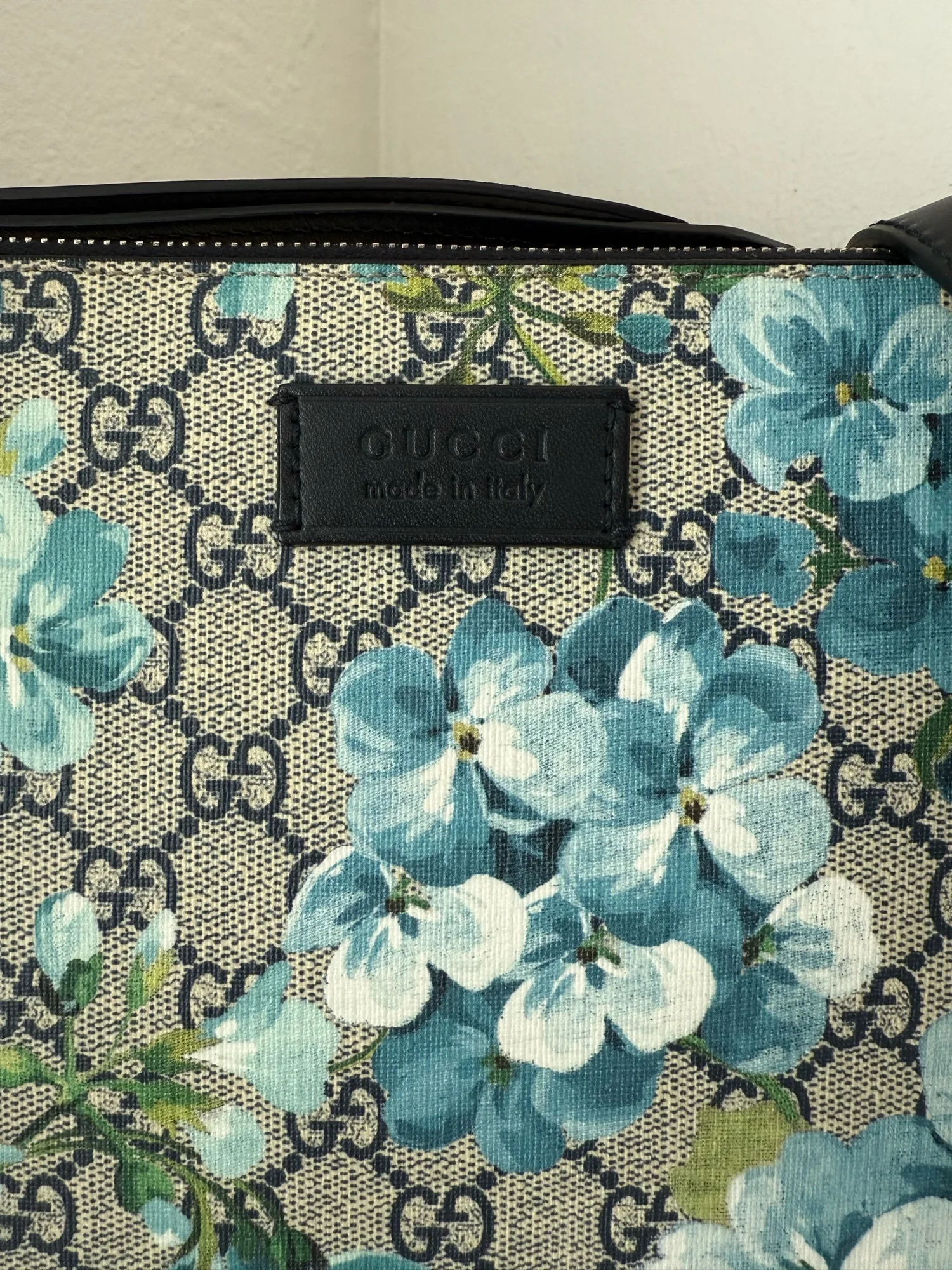 Gucci GG Supreme Blooms Coated Canvas XL Clutch
