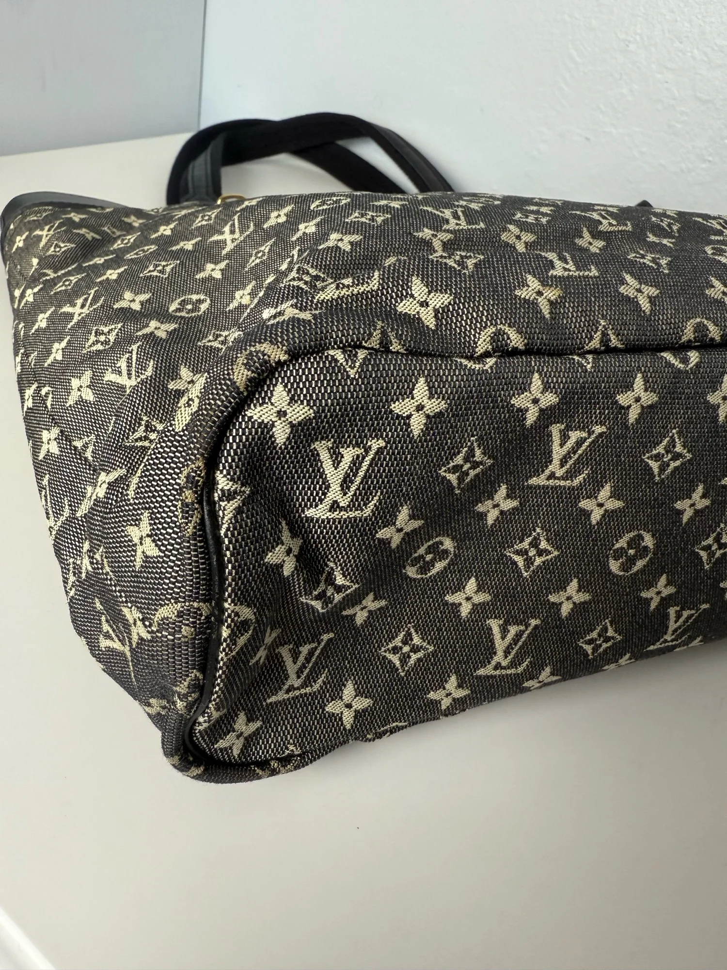 LOUIS VUITTON *VINTAGE* Monogram Mini Lin Lucille GM Tote
