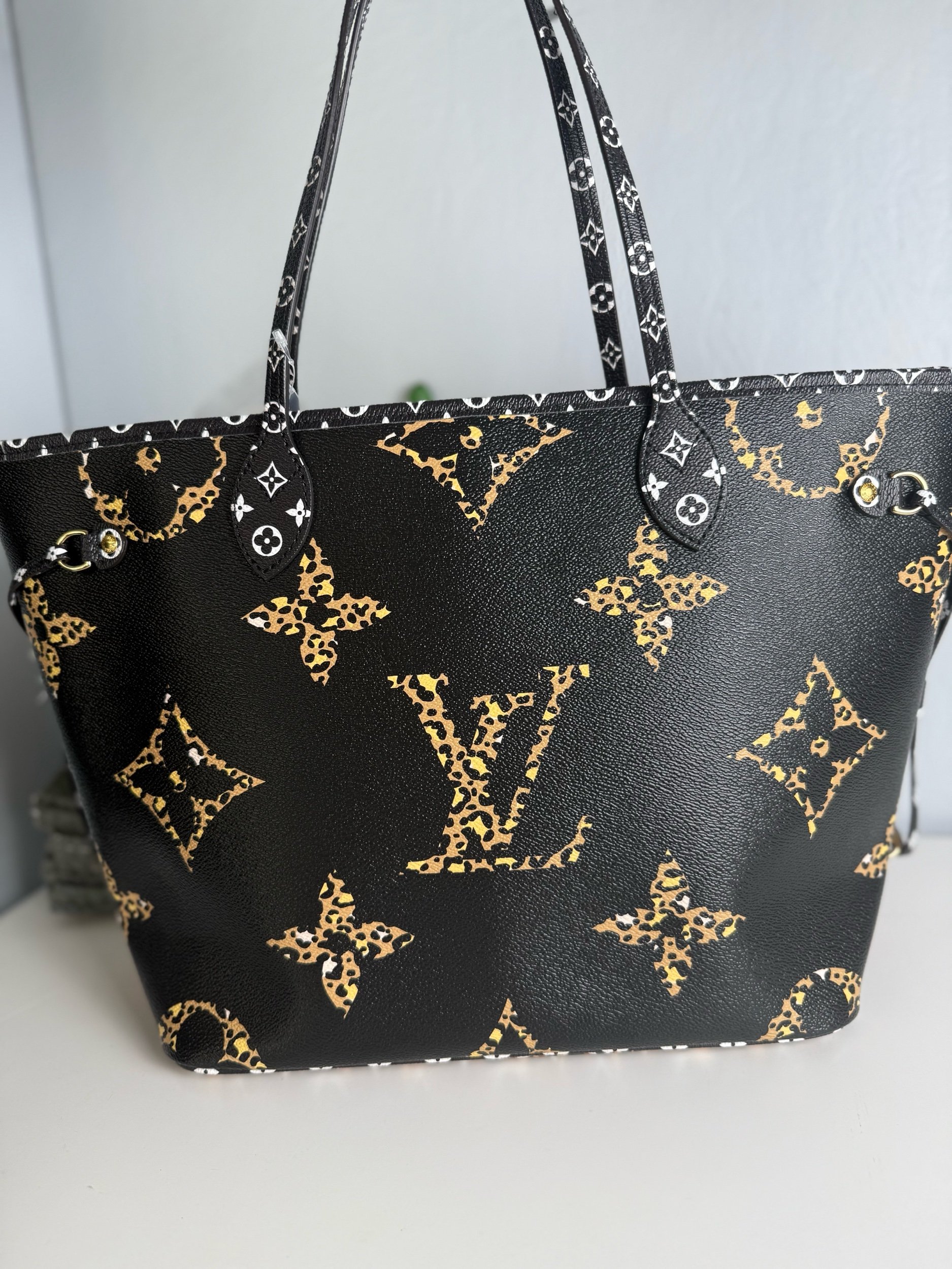 Louis Vuitton Monogram Giant Jungle Neverfull MM — image 2