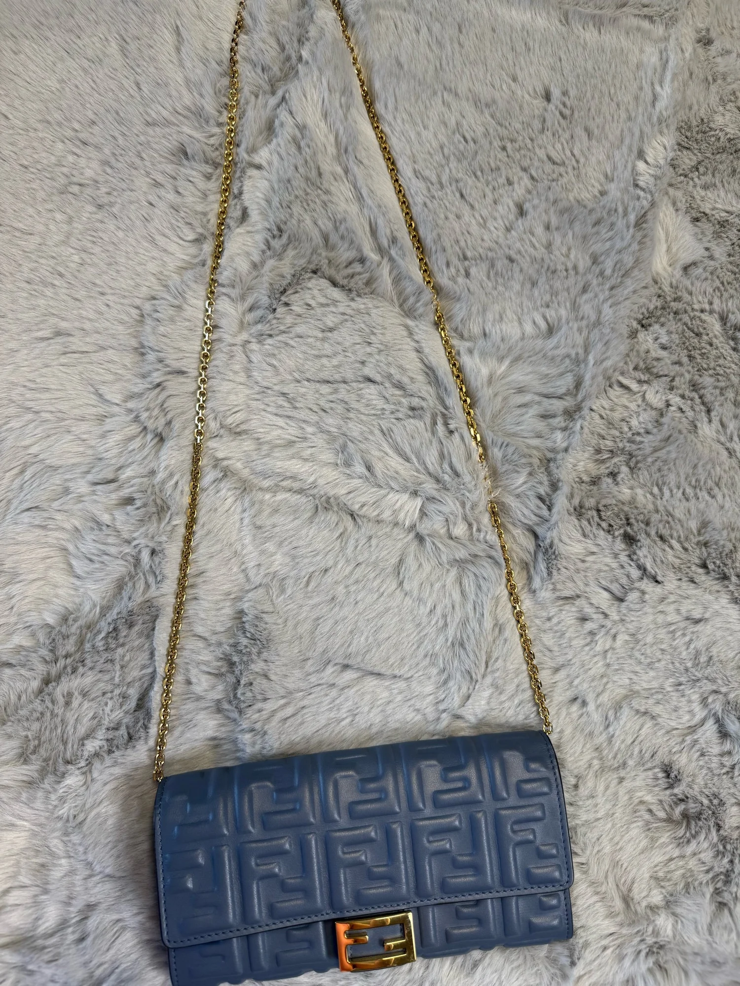 Fendi Baguette Continental Wallet on Chain