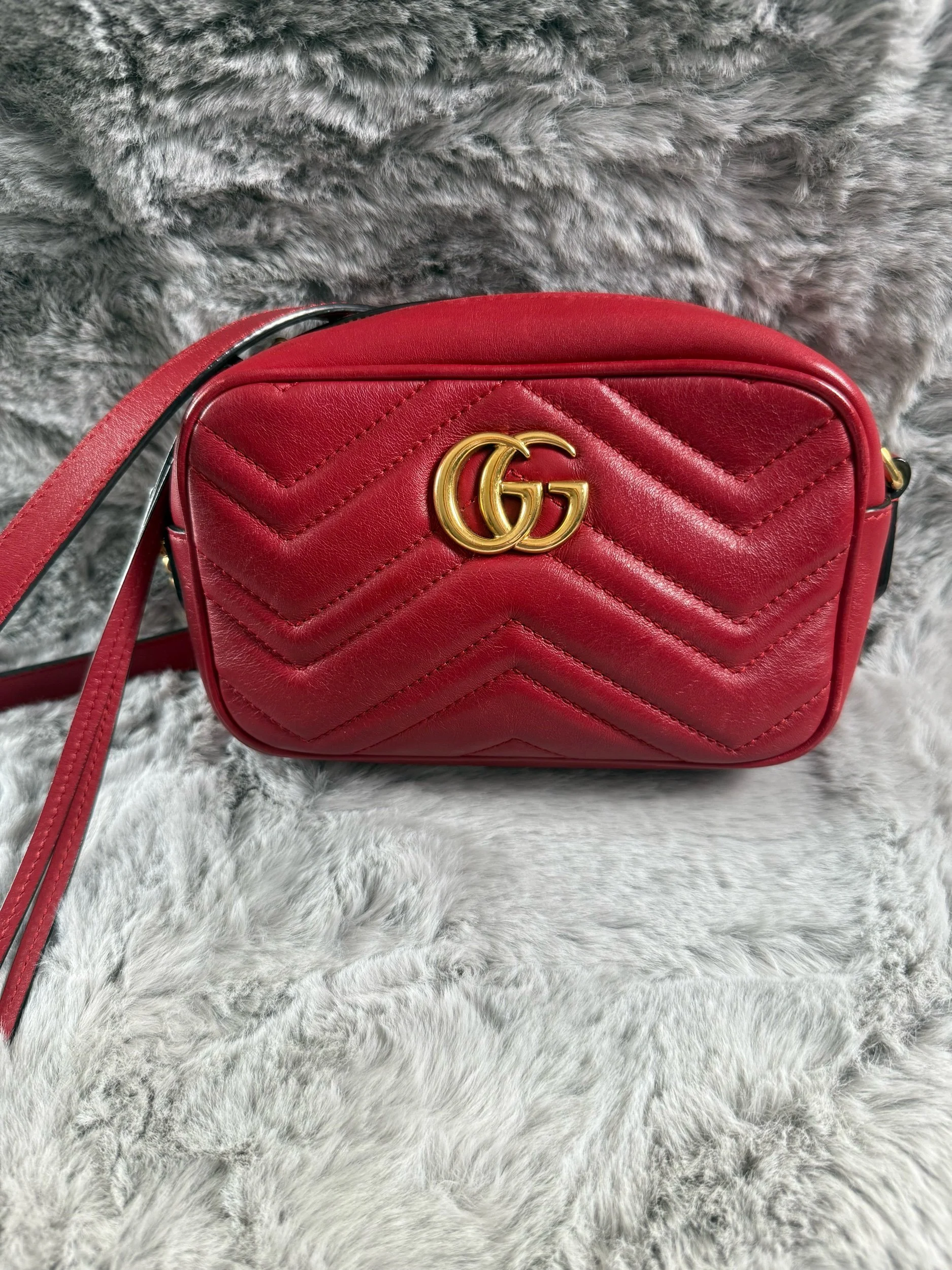Gucci GG Marmont Matelasse Mini Camera Bag — image 2