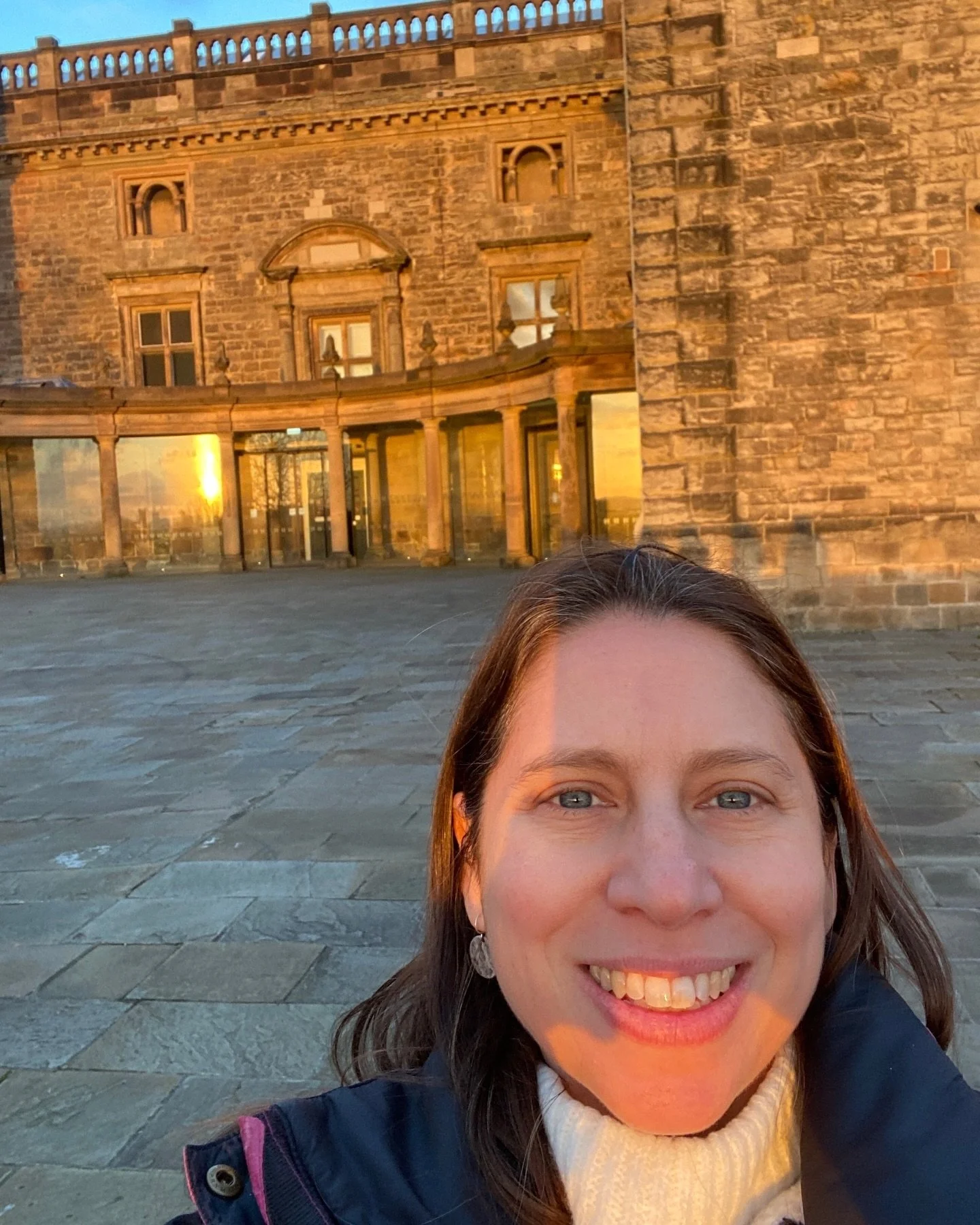 If you&rsquo;re exhausted from fighting about homework every night&hellip; you&rsquo;re not alone.

It&rsquo;s 6:30 pm.

You&rsquo;re cooking dinner.
One kid is asking for a snack.
Another one just told you they feel sick.
The cat throws up on the fl