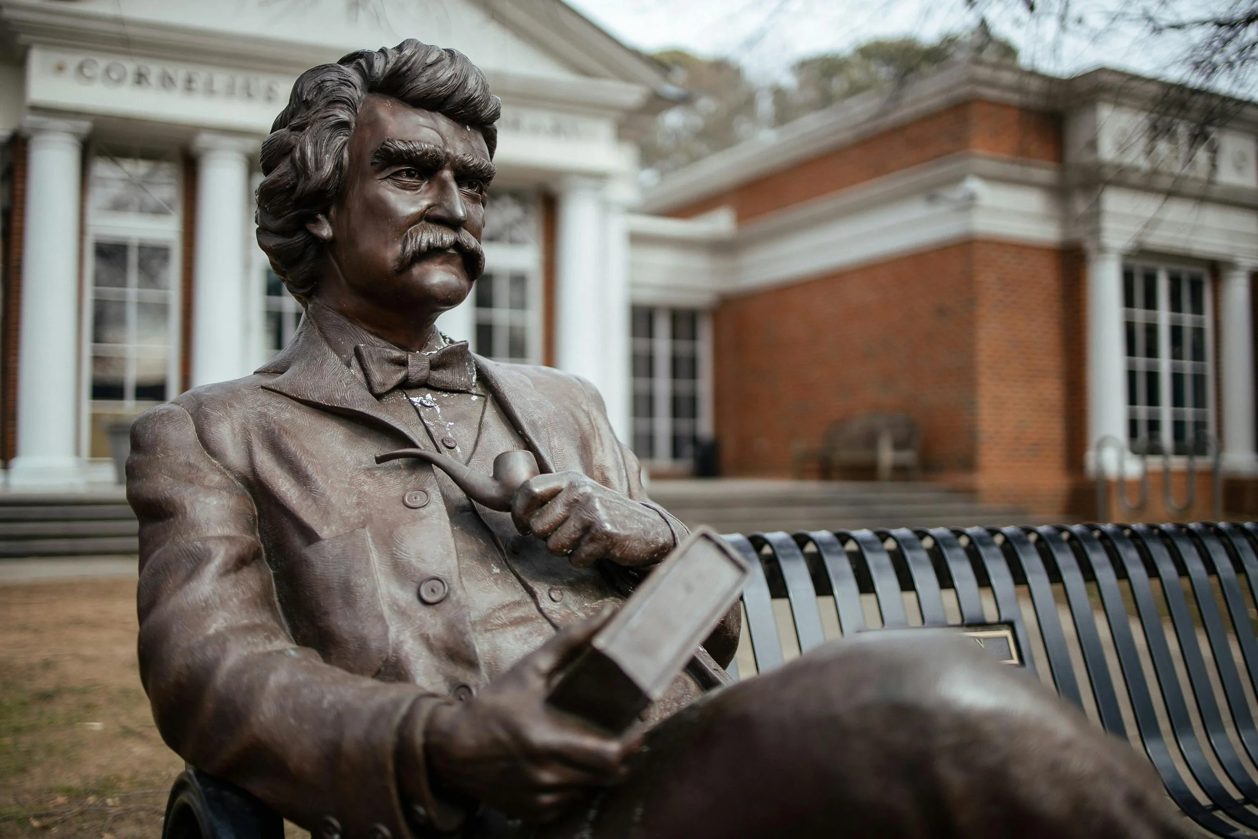 An homage to Mark Twain.