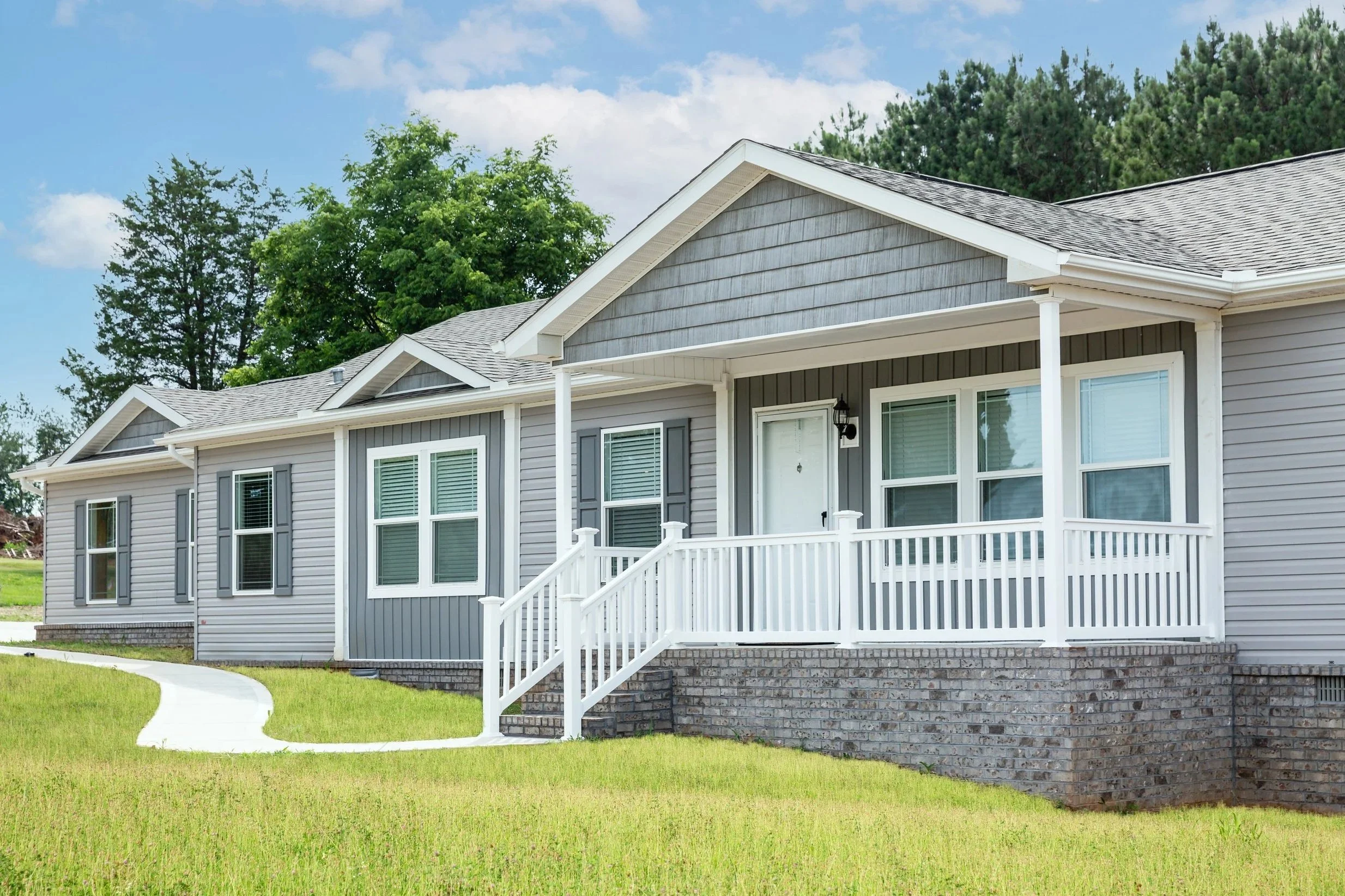 mobile home demolition services, mobile home installation, mobile home interior renovation, mobile home exterior renovation, mobile home modernization, professional mobile home renovation company, professional mobile home remodeling company,