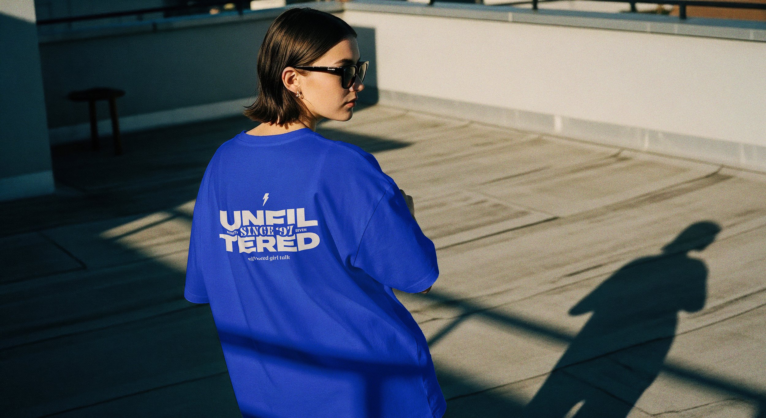 T SHIRT BLUE BACK 01.jpg