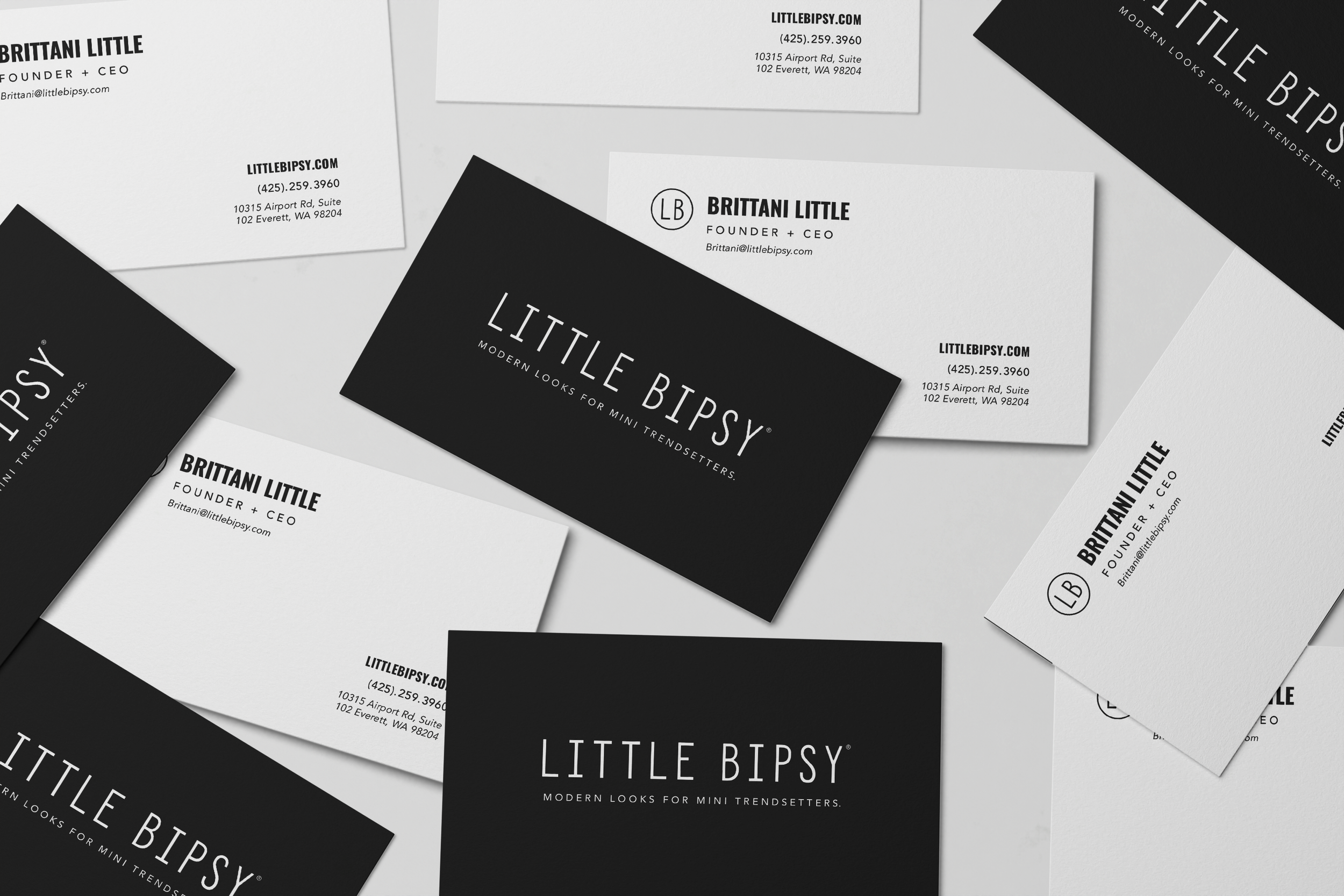 Business Cards Mockup.png