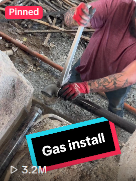 Commercial gas line installation and scheduling pipe pressure inspection by a master plumber in Dallas-Fort Worth