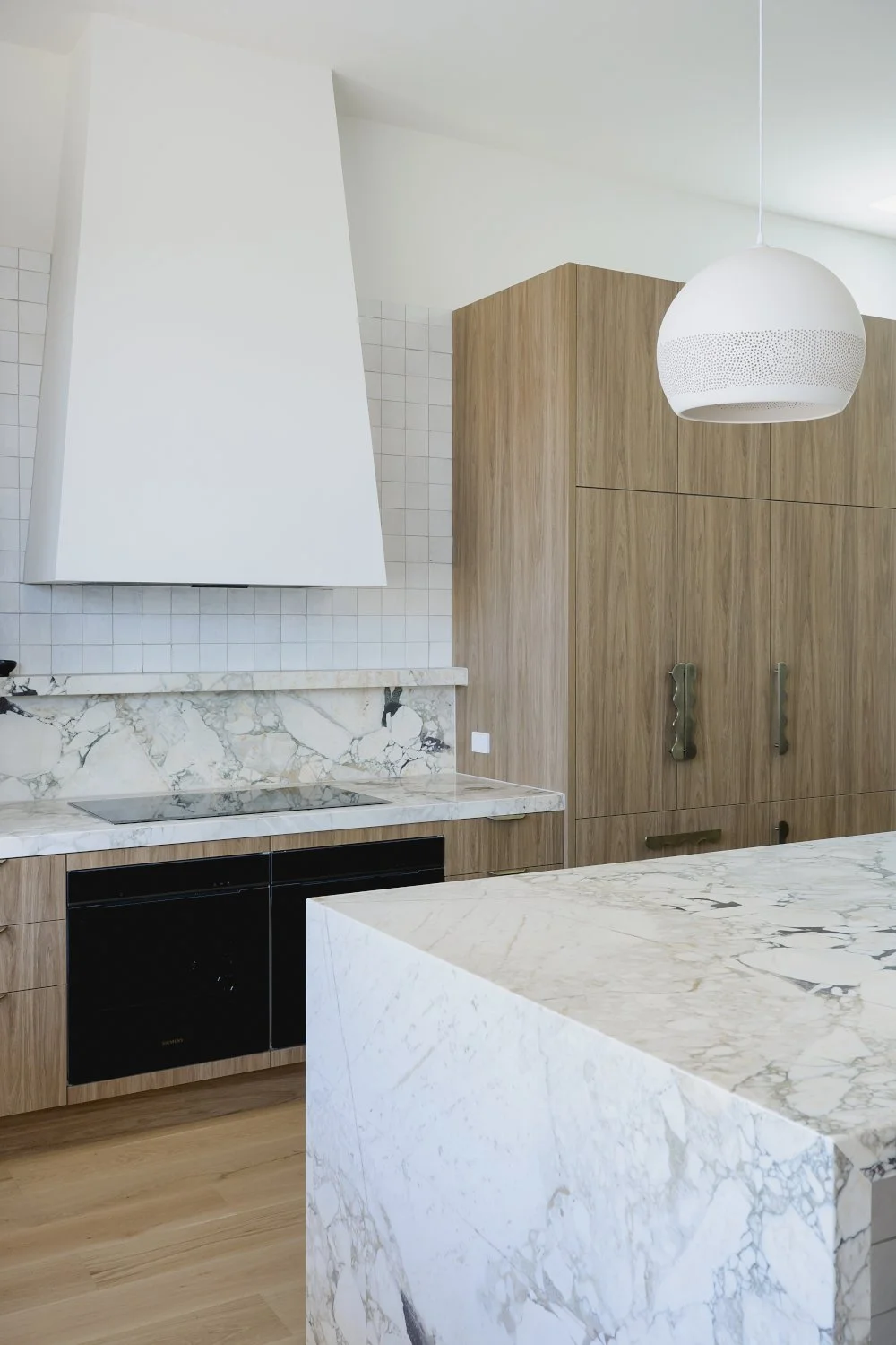 Henley - Sophie Katina | B Captured Commercial