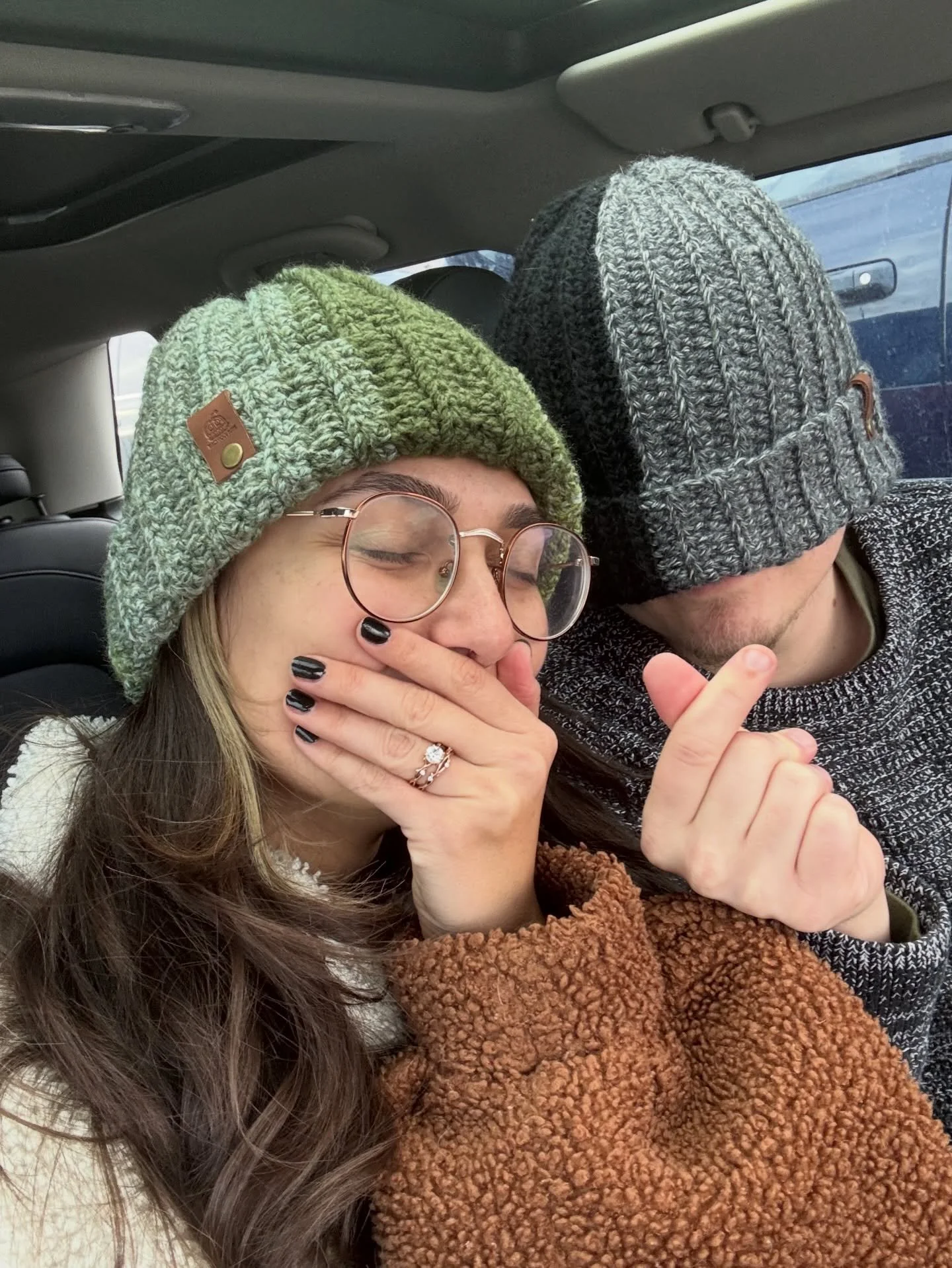 Love doing life with u 💕

Perfect weather for our bwf beanies!

#crochet #crocheterofinstagram #fiberart #crochetbeanie #winter #mood #love #slowfashion #handmade