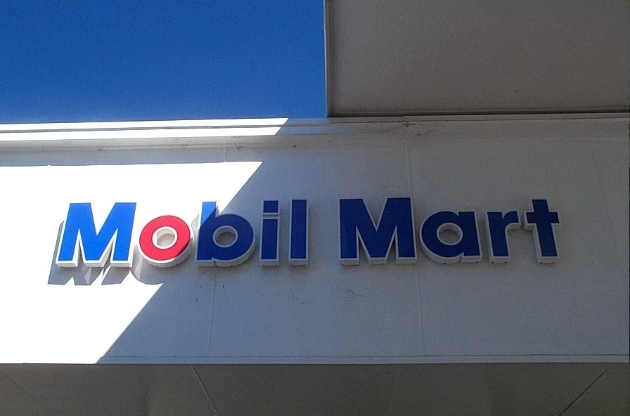 Mobil+Mart+Sign+Brookfield+002.webp
