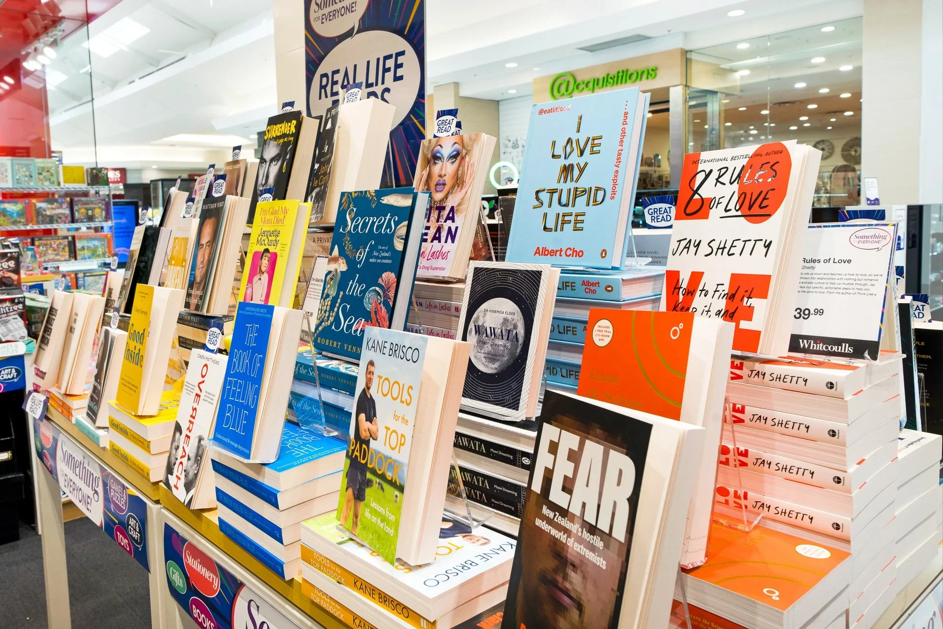 Whitcoulls Acrylic Displays