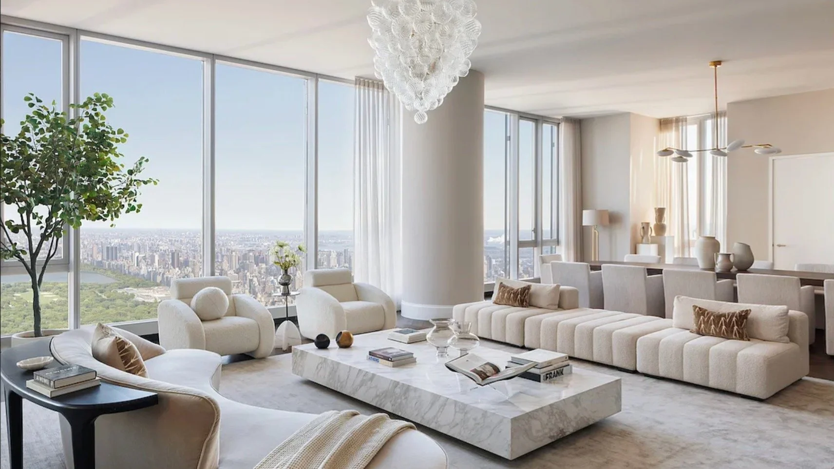 Happy Monday #marketupdate 📈👀

In the $4M and above luxury segment, 33 contracts were signed last week in Manhattan, up 10 contracts from the prior week, signaling a clear pickup in high-end activity.

📊 Key Takeaway
Nearly 10% of January&rsquo;s 