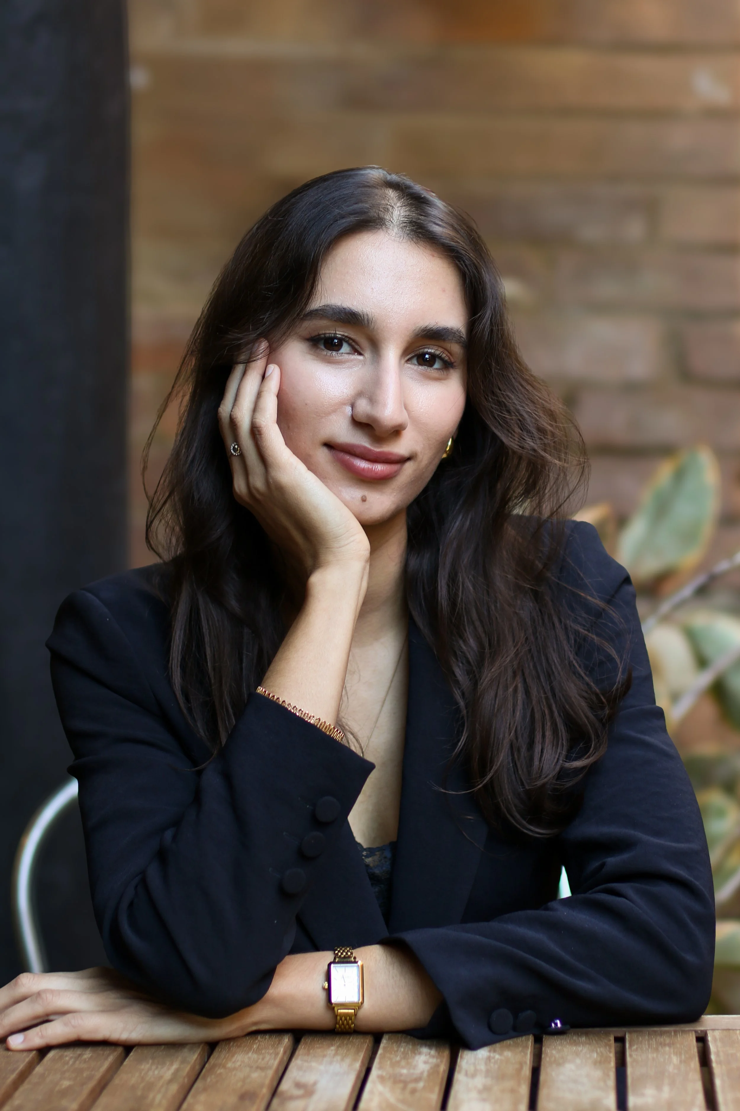 Headshot by Annabel Hendrie