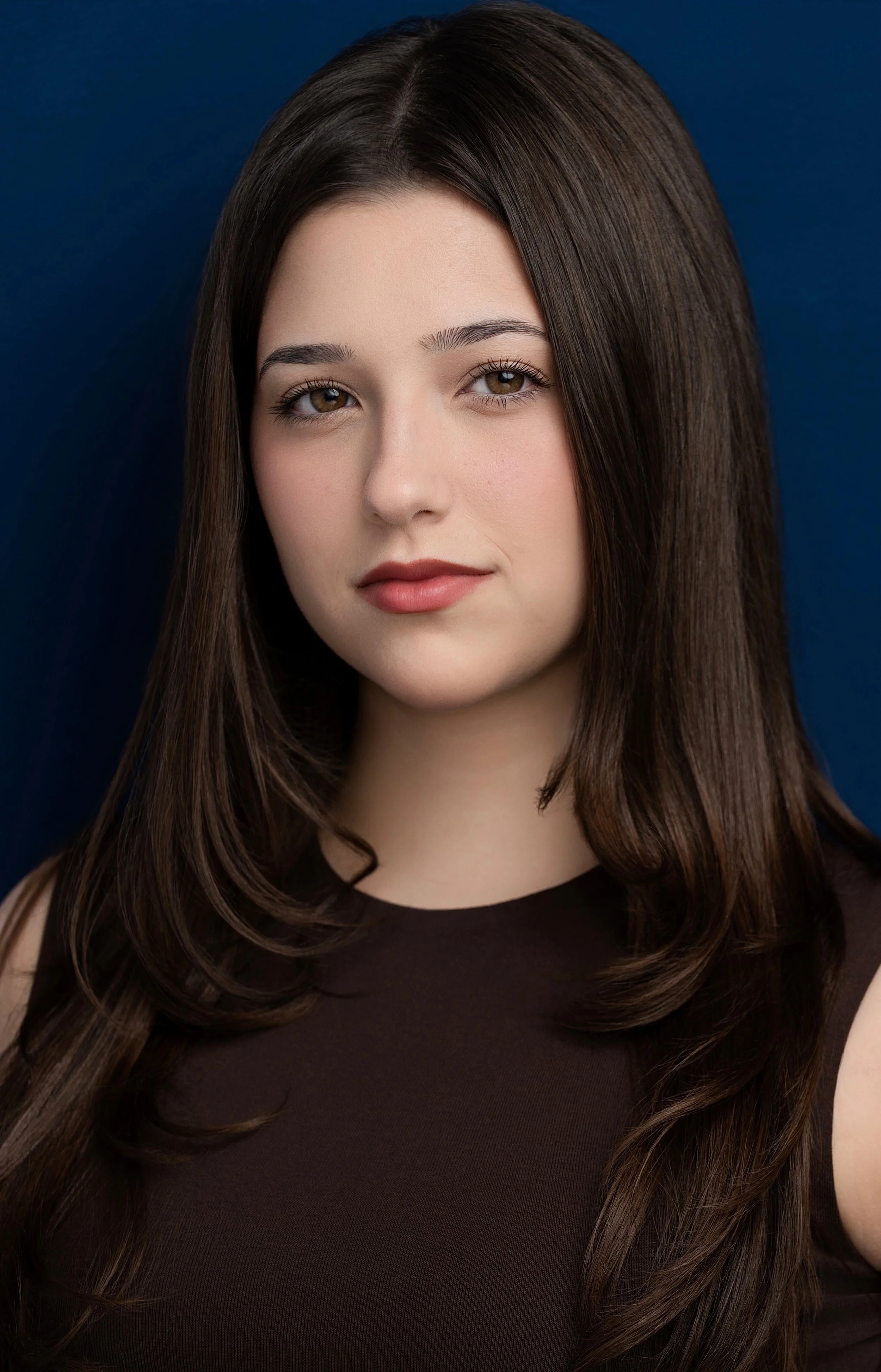 Rowan Headshot 2.jpg