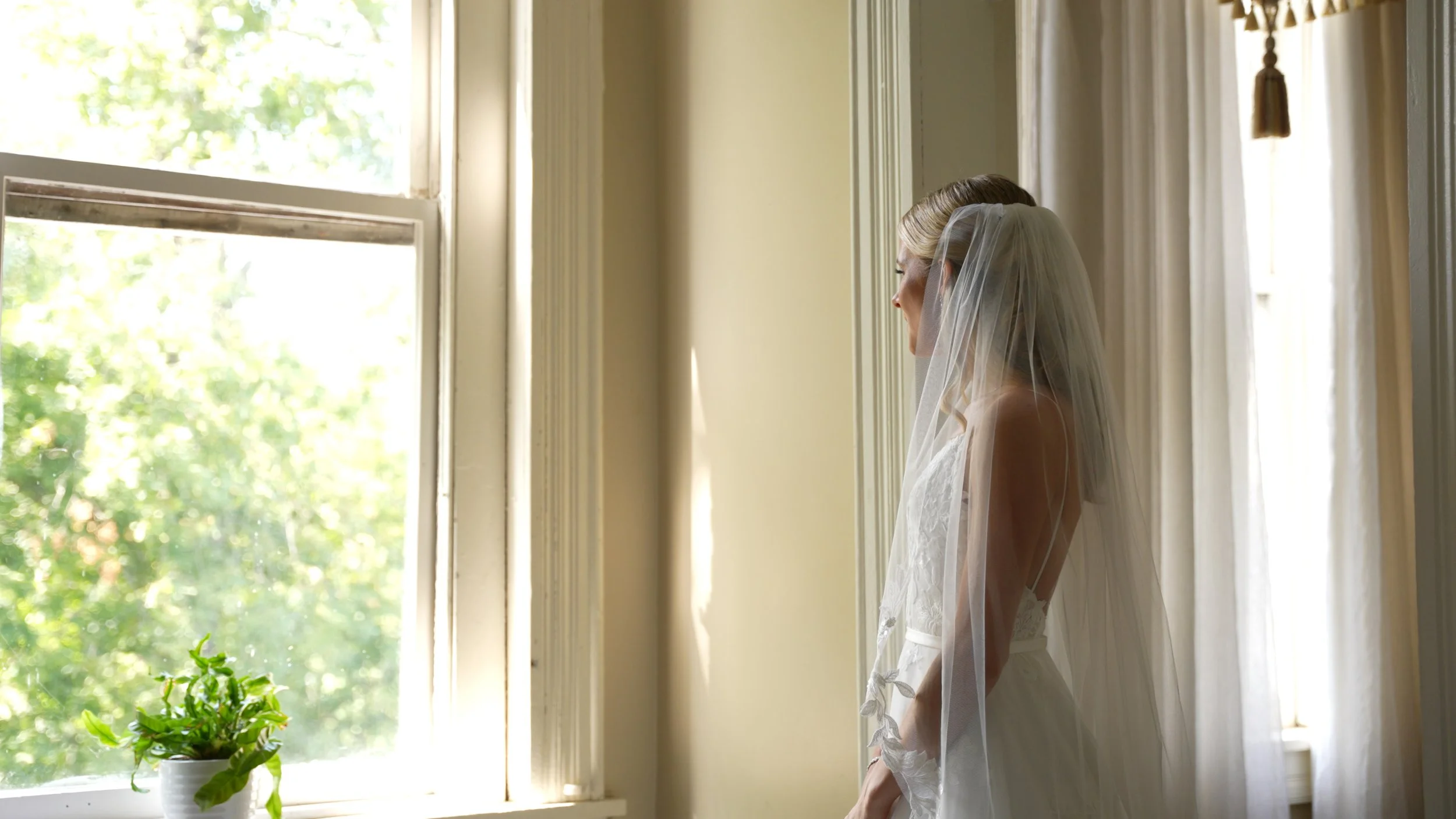 16_eliza andrew stills_color.jpg