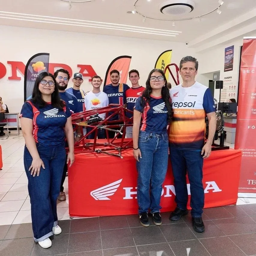 Sava impulsa a jóvenes ingenieros ticos rumbo a la Fórmula SAE