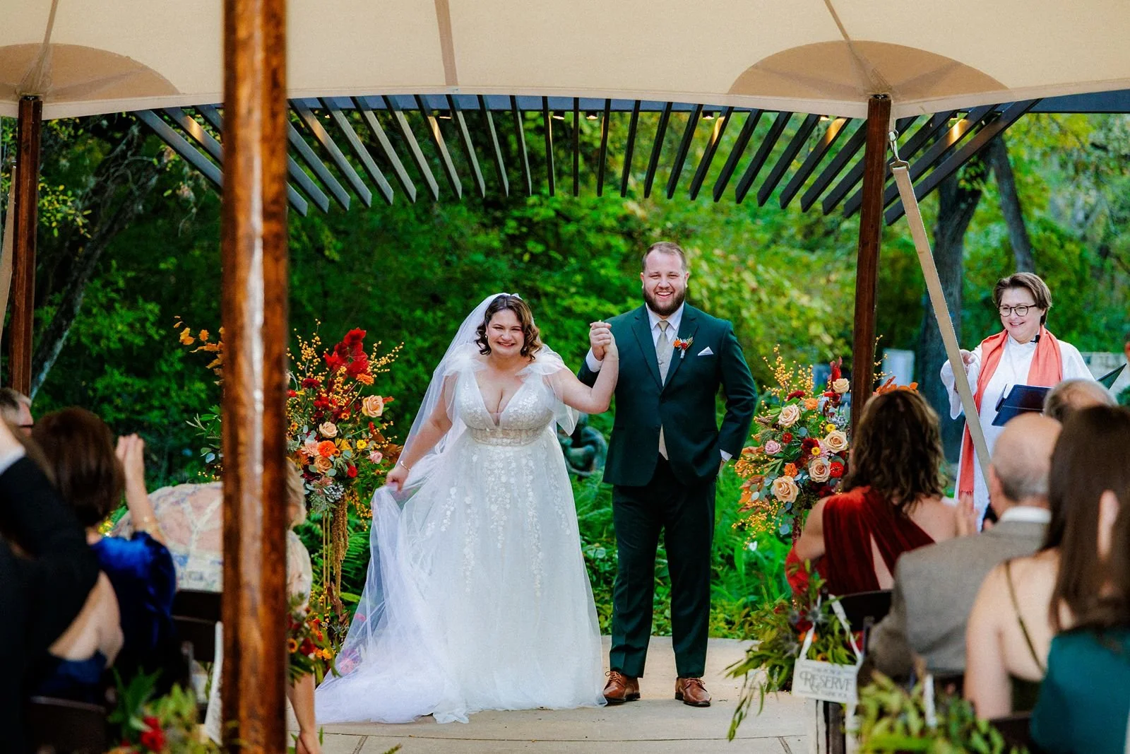 umlauf-sculpture-garden-wedding-ceremony.jpg