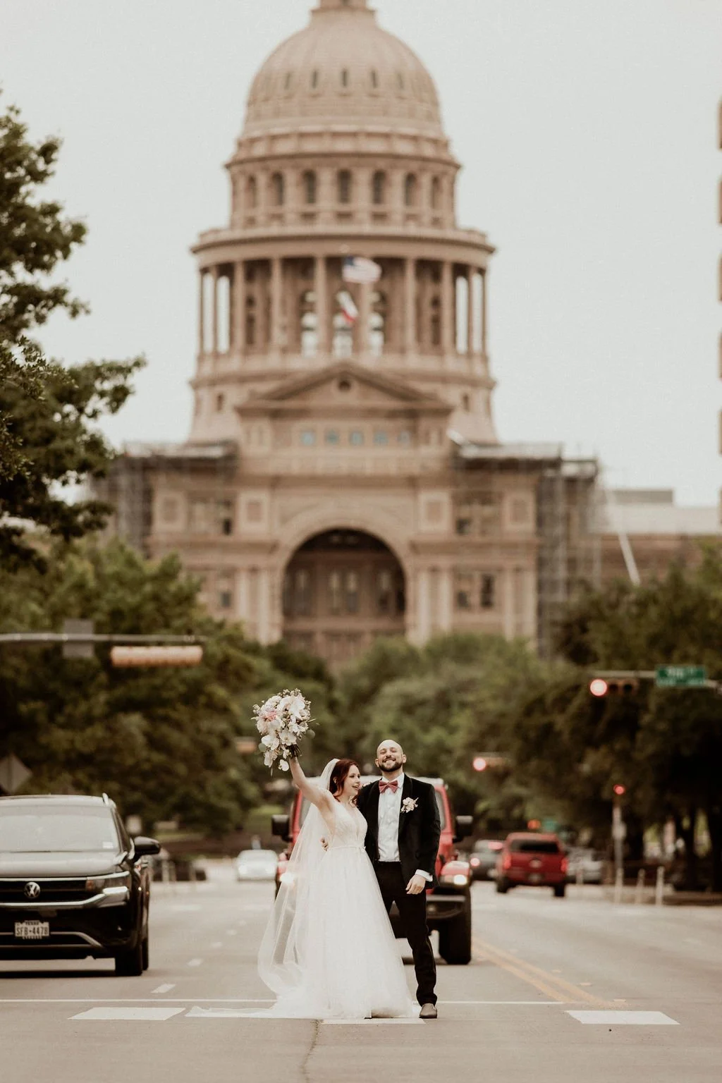 texas-state-capitol-wedding-portrait.jpg