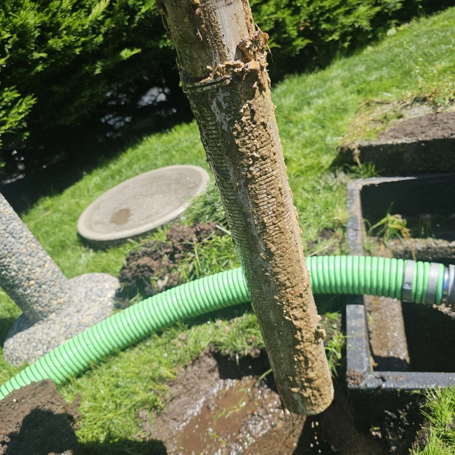 Dirty effluent filter