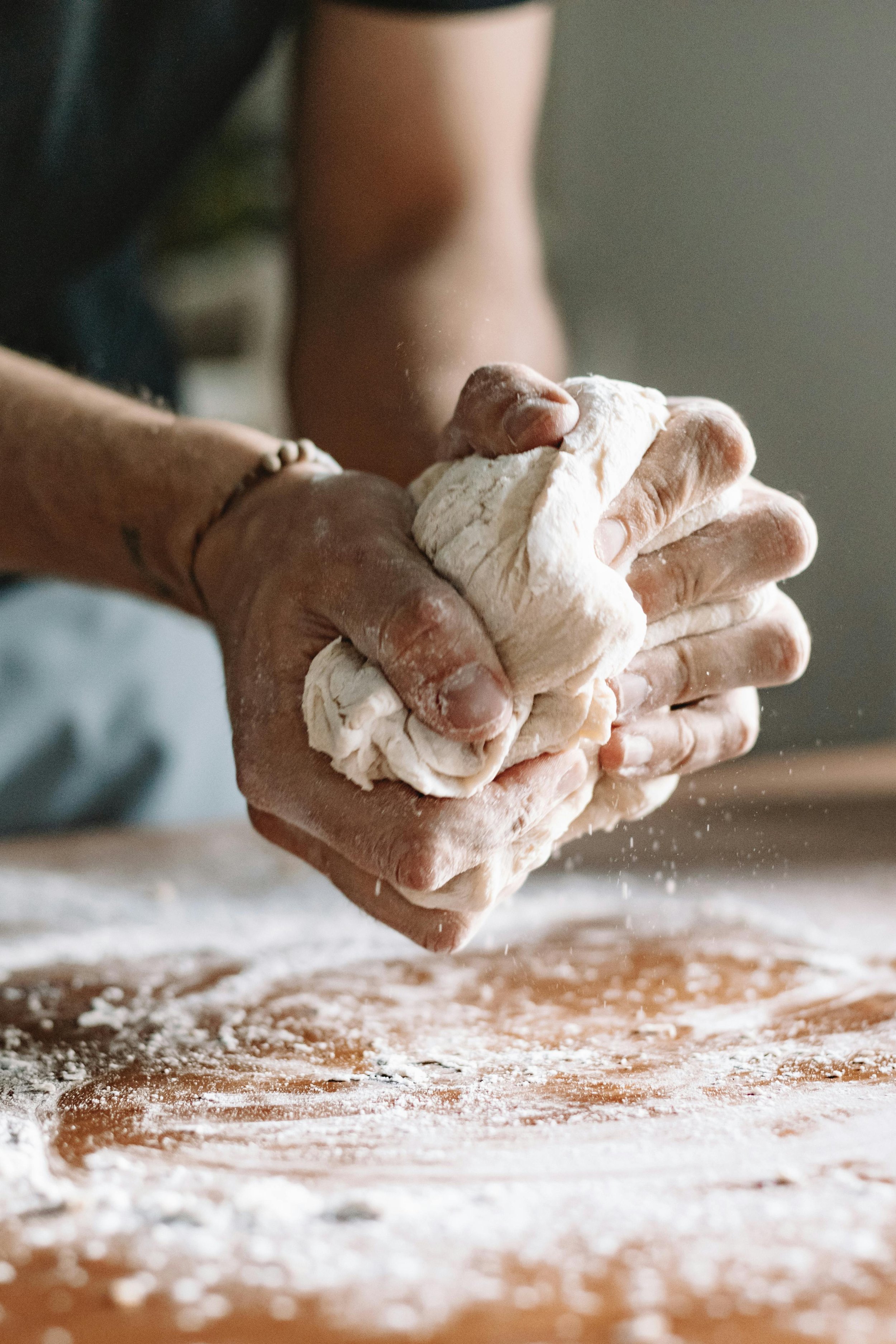Stress Baking Psychology: Mindfulness and Tactile Therapy