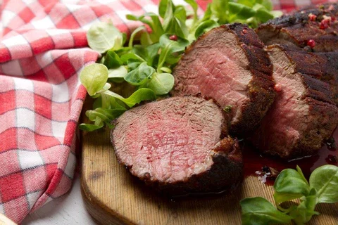 Smoked Peppered Tenderloin (4 pounds avg.)