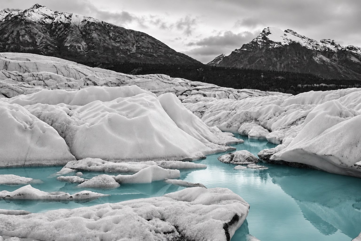 Turquoise winding meltwater