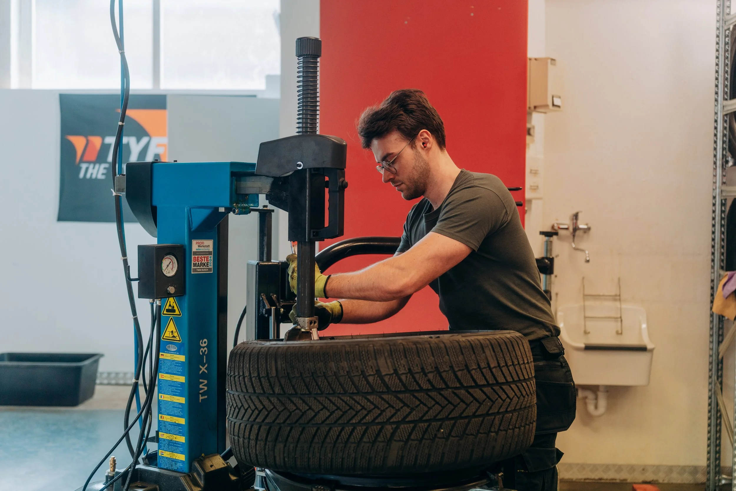 Banden herstellen en banden repareren bij Banden Herbots in Tongeren