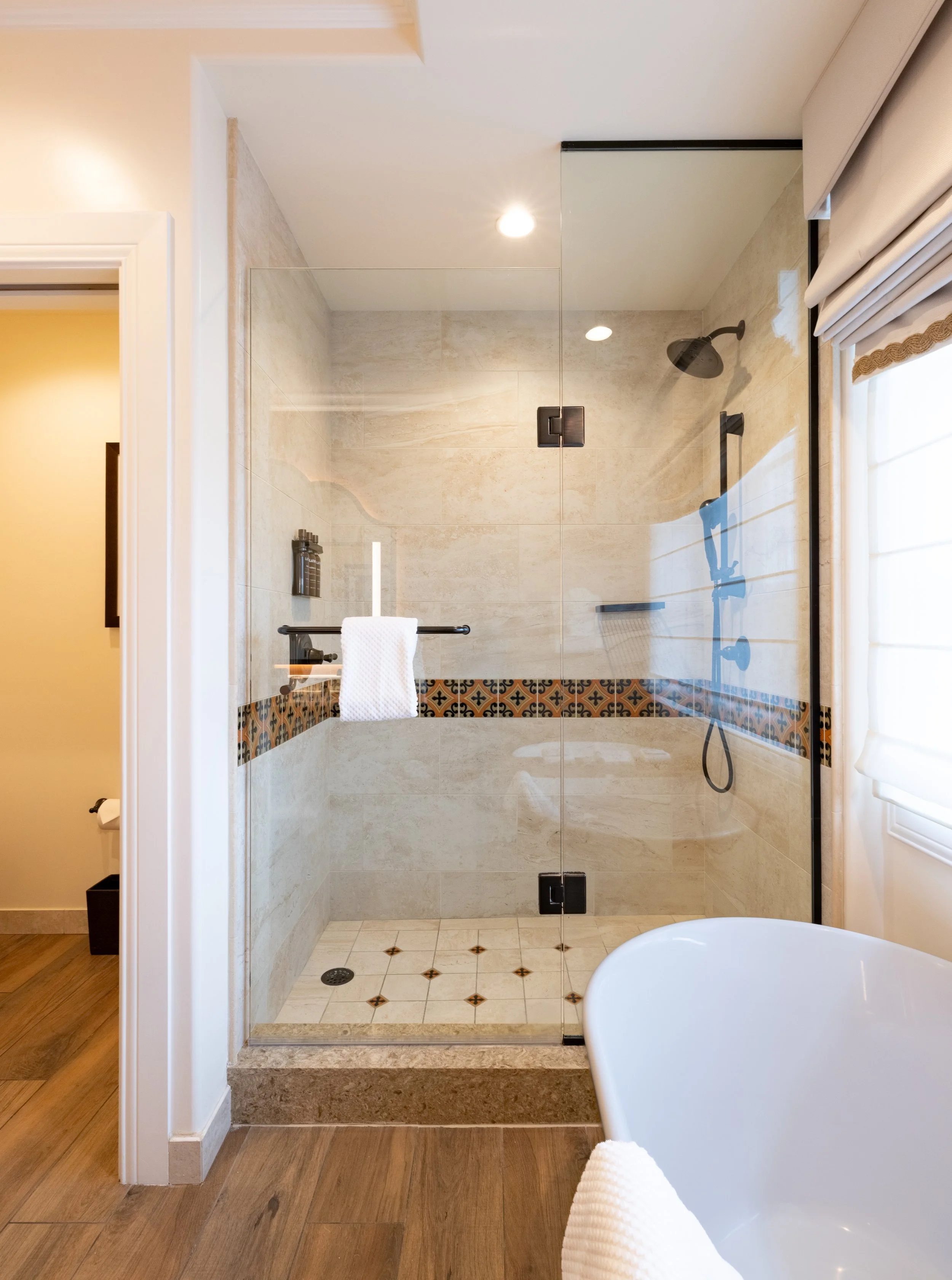 2 bath 4.jpg