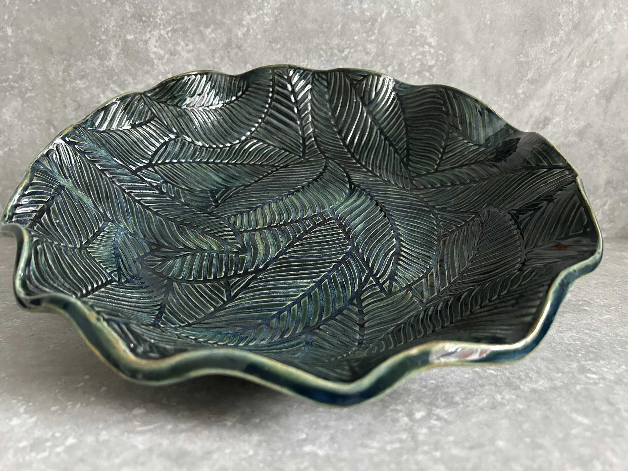 Large Organic Leaf Patterned Bowl