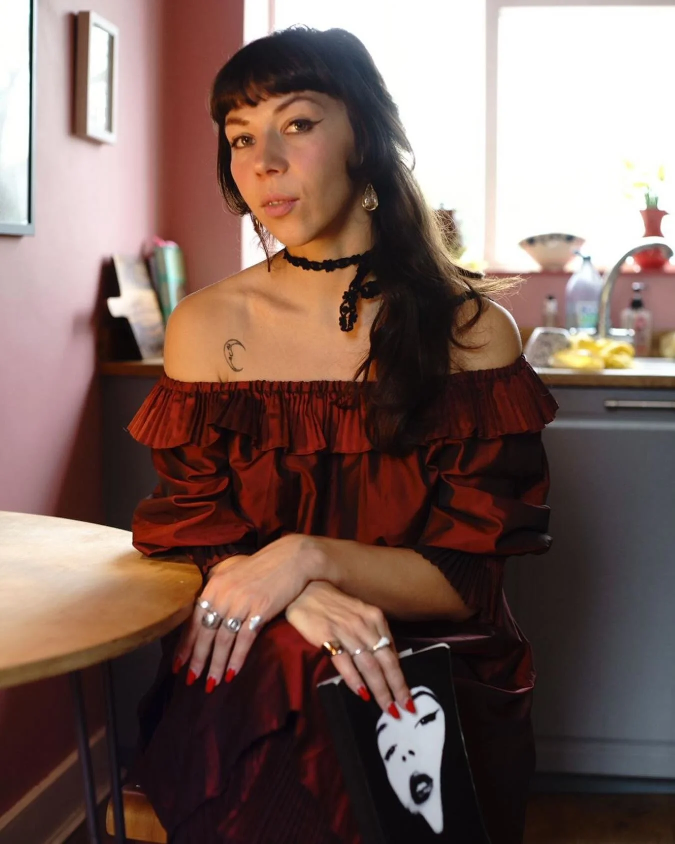 Vasilisa Forbes 🇬🇧- filmmaker | artist
Everything I Do Is For The Gaze (short film)
O QUADRO Showcase No. 41

#filmmaker #artist #filmmakersinportugal #discoverconnectinspire #oquadrolisboa