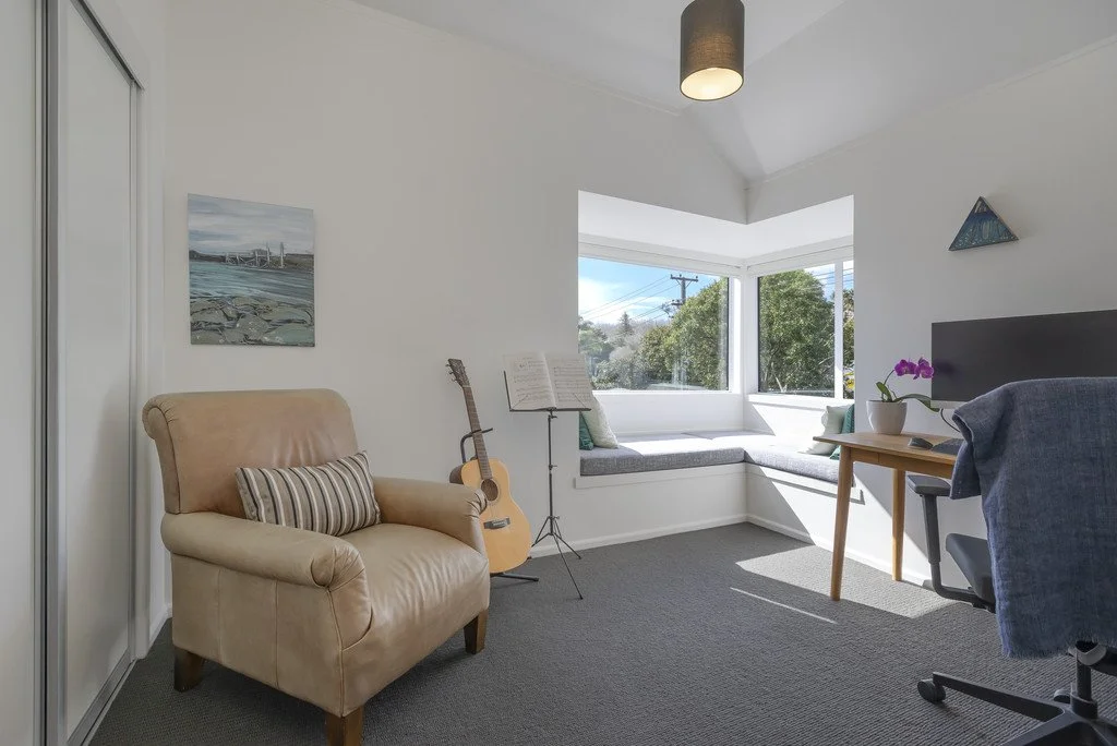 45 wellpark window seat.jpeg