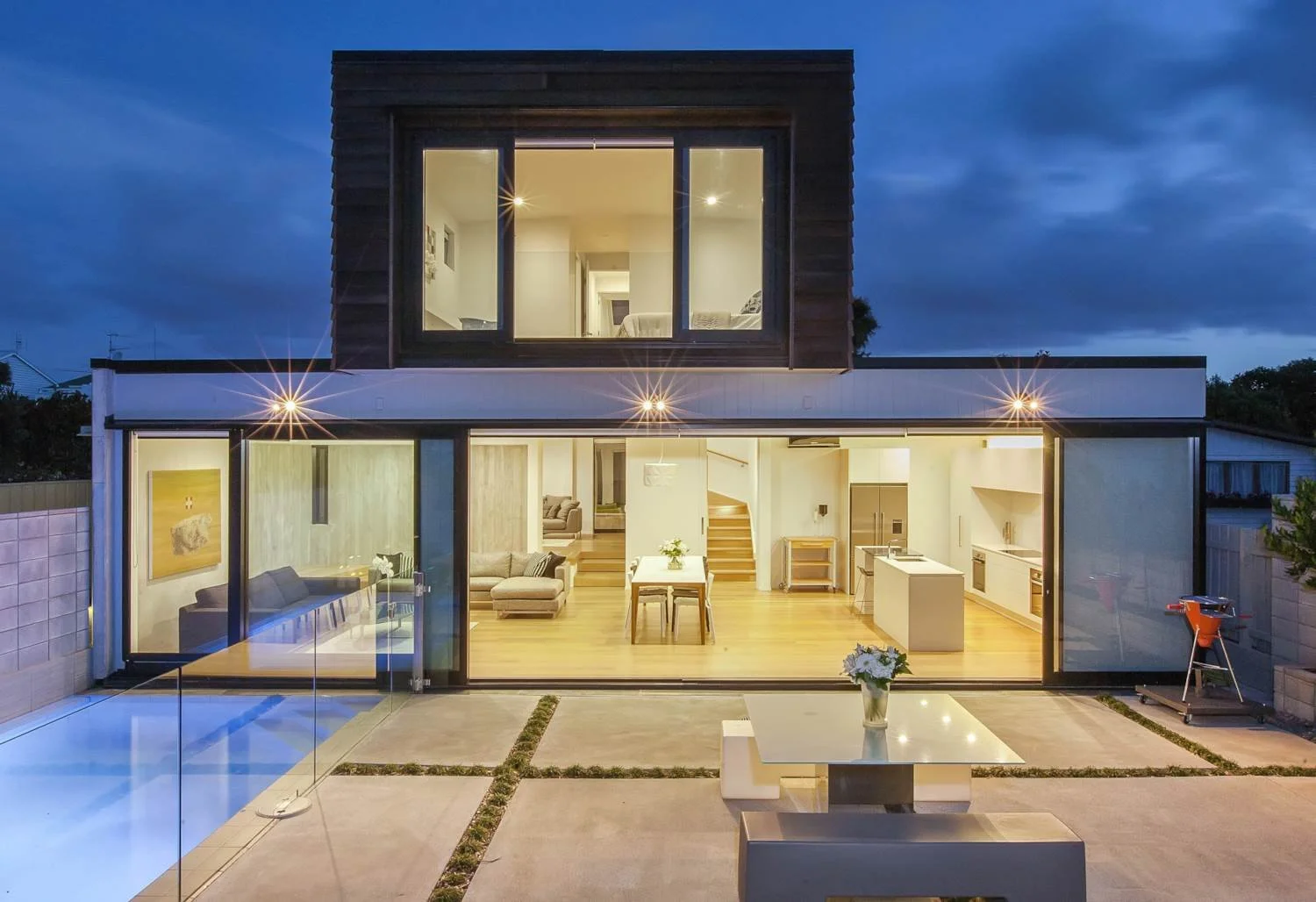 Lemington Road, Westmere