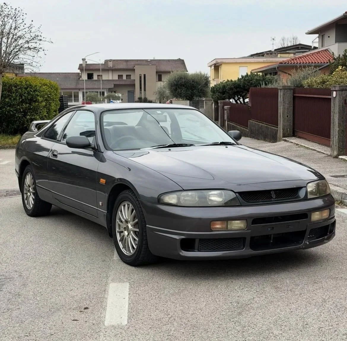 Nissan SKYLINE GTST 33 - onsale