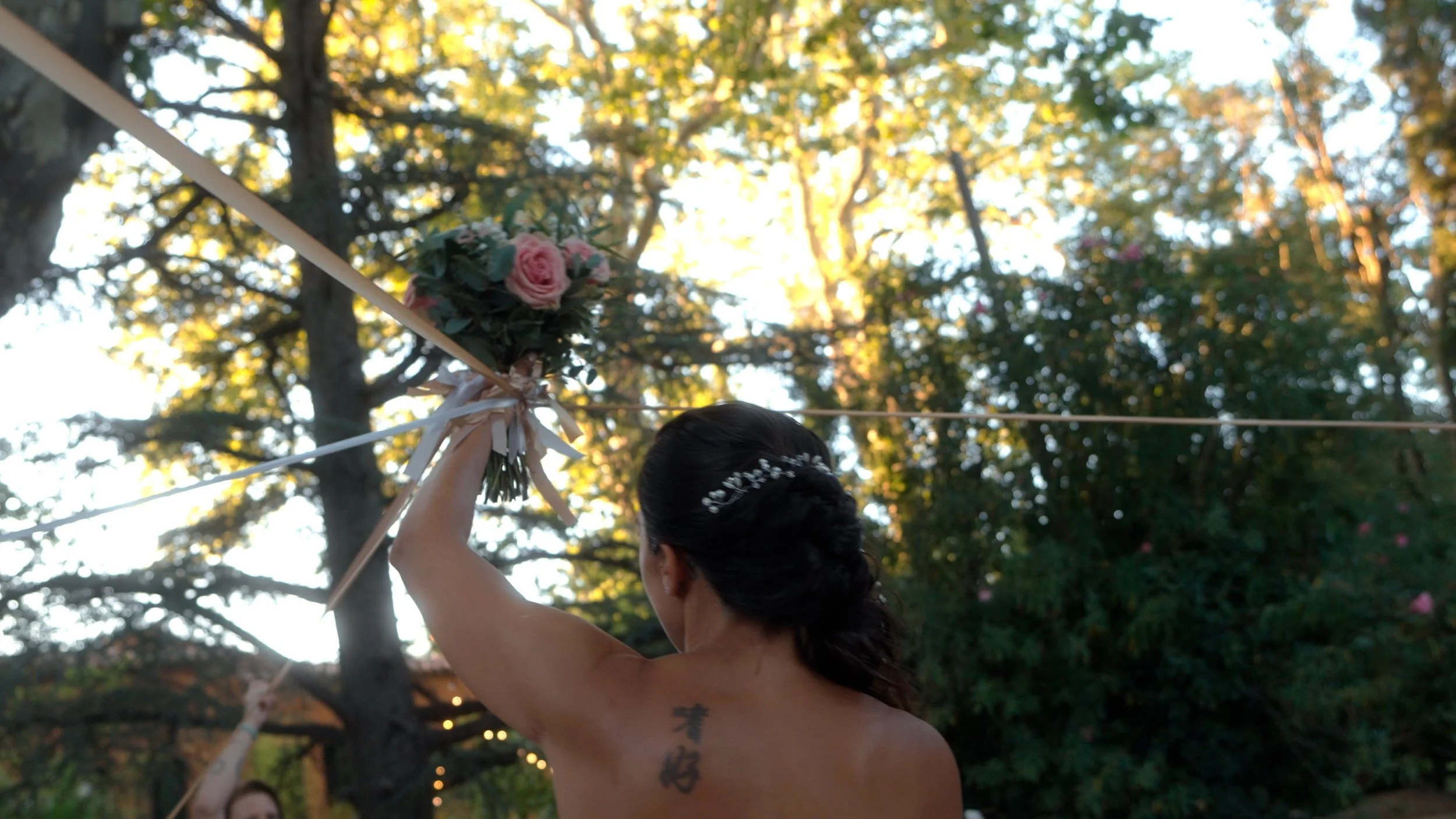 Séquence 05.00_08_32_19.Still030.jpg