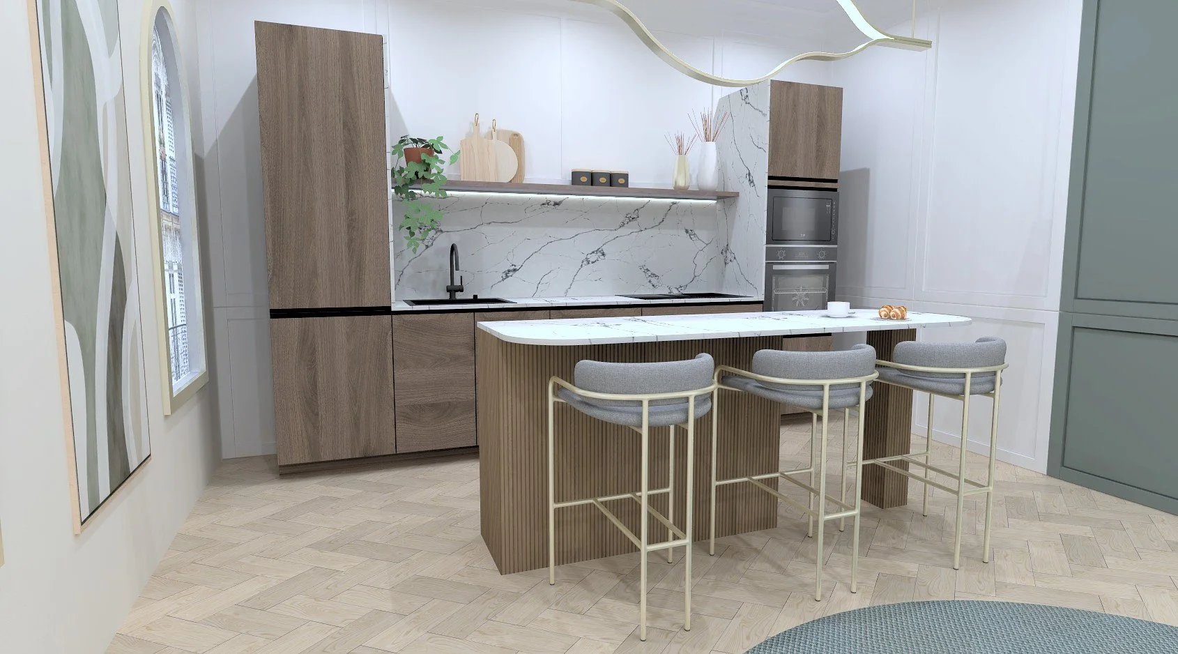 Cuisine moderne avec bar en bois clair, comptoir en marbre blanc, arrière-plan en marbre et placards en bois foncé, trois chaises hautes avec coussins gris, décor minimaliste avec plantes et vaisselle