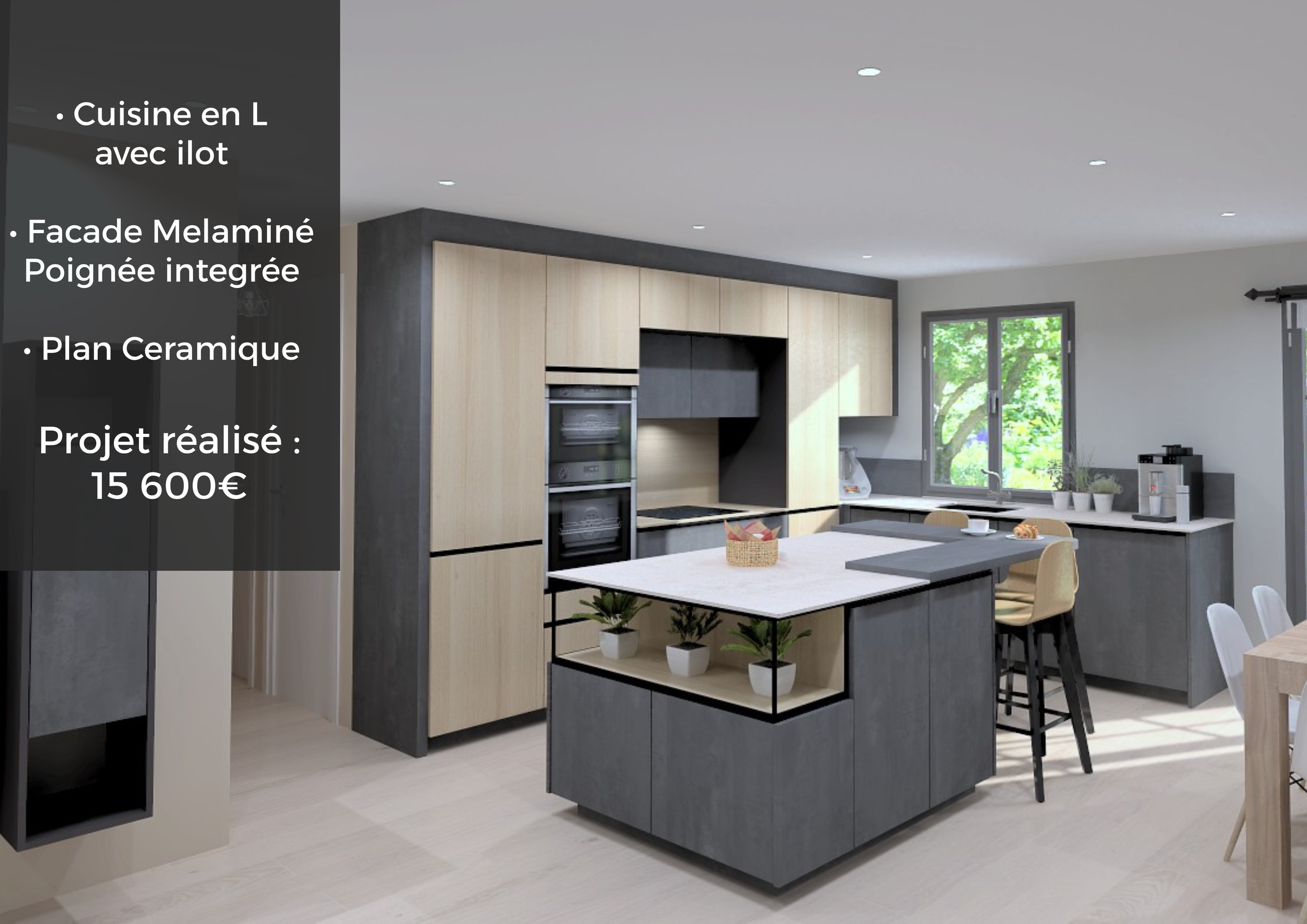 Cuisine moderne en L avec ilot central, façades en mélaminé et poignée intégrée, plan en céramique, dans une pièce lumineuse avec fenêtre sur un arbre, comprenant un espace pour repas et une machine à café.
