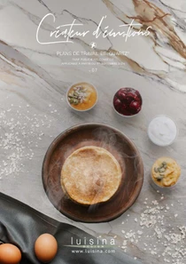 Page de couverture d'un magazine ou menu intitulé 'Créateur d'émotions' avec des petits pots de confiture, une crêpe, et des oeufs dans un décor élégant.