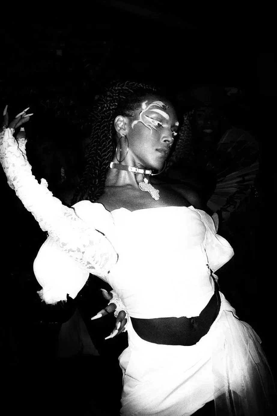 Ana%25C3%25AFs-Kon%25C3%25A9-VogueNight.jpg.jpg