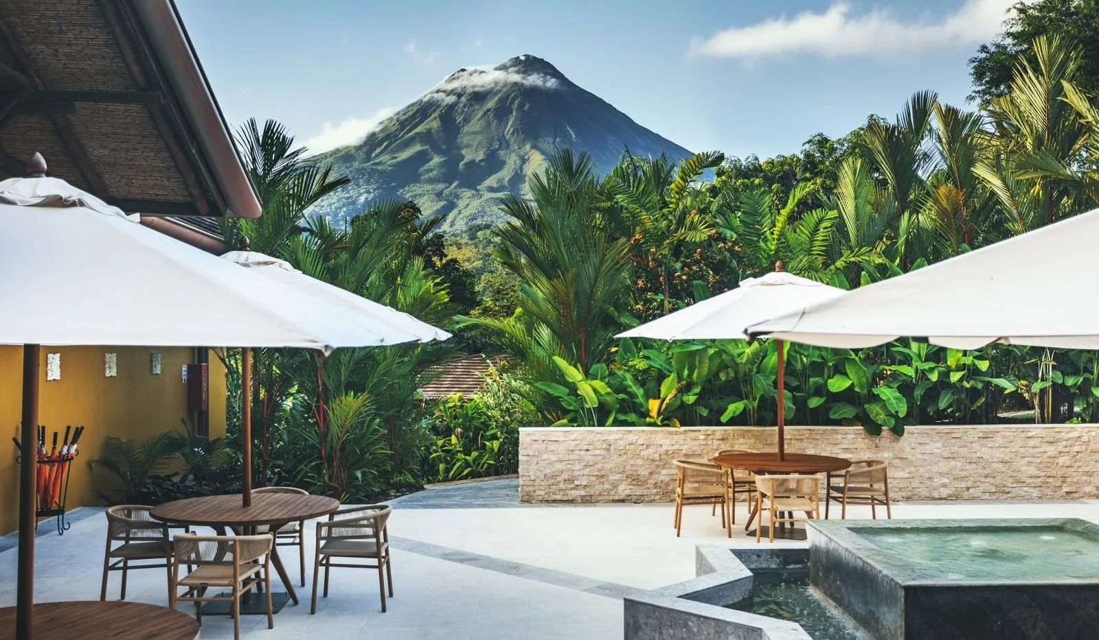 Costa Rica Anniversary Trip: Inside a 10-Year Milestone at Nayara Gardens &amp; El Mangroove