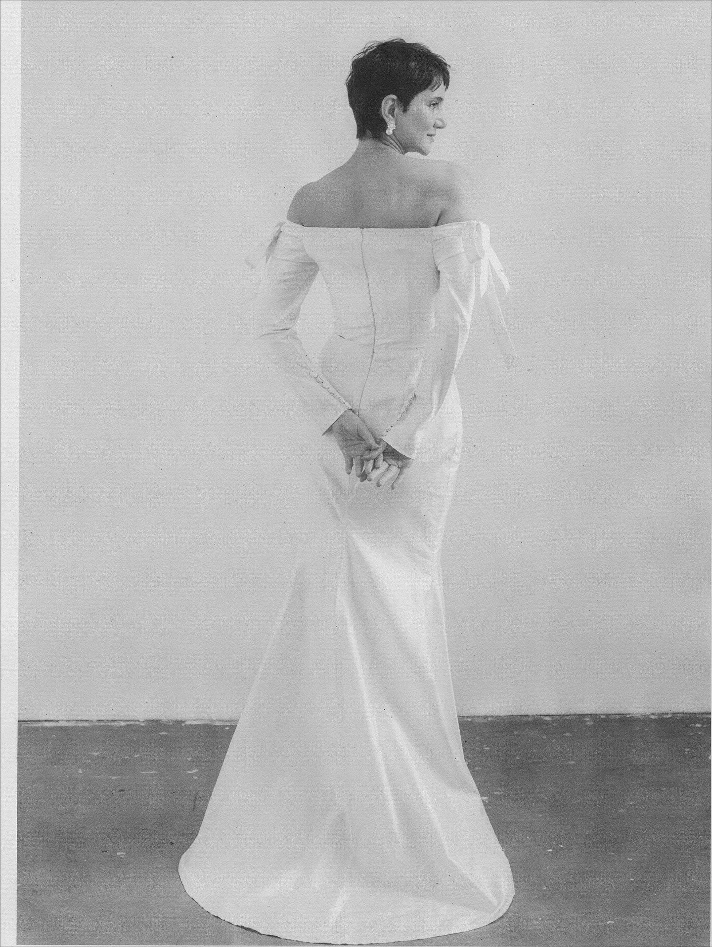 Scans for @withlovebymallika 
hmua @krystelperre with @annabelleejennings @zarabalii 🤍

#weddingphotography #sydneyphotographer #sydneyweddingphotography #portraitphotography