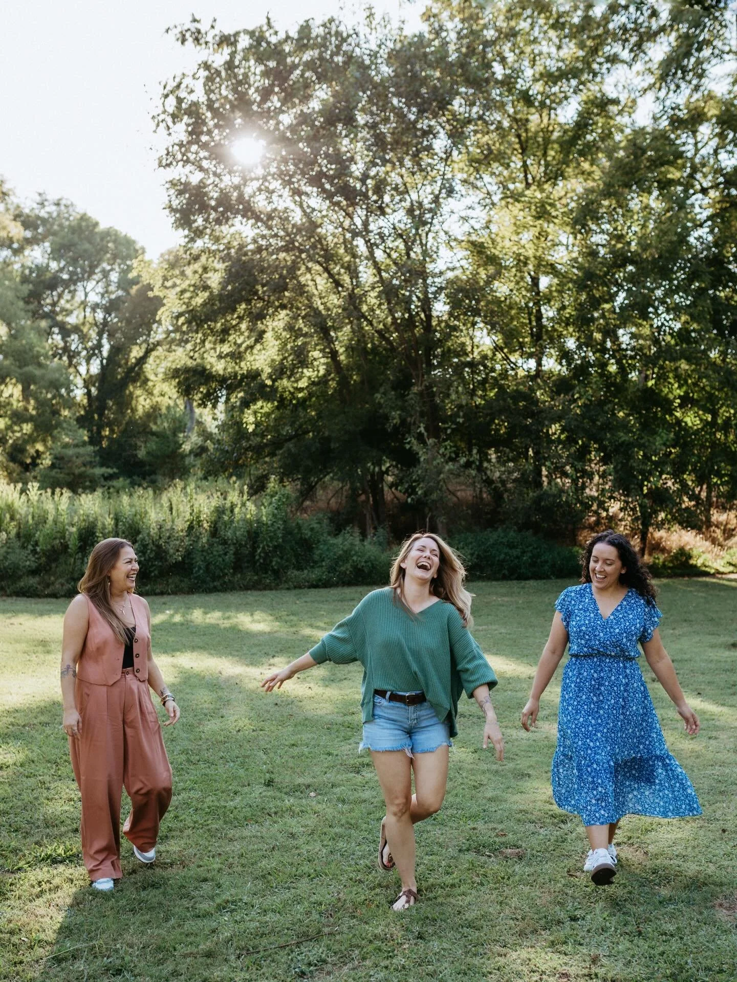 𝒥𝑜𝓎 𝒾𝓈𝓃&rsquo;𝓉 𝒶𝓋𝑜𝒾𝒹𝒶𝓃𝒸𝑒.
𝐼𝓉&rsquo;𝓈 𝓇𝑒𝓈𝒾𝓁𝒾𝑒𝓃𝒸𝑒.

𝐸𝓋𝑒𝓇𝓎𝒹𝒶𝓎 𝓌𝑒&rsquo;𝓇𝑒 𝒻𝓇𝑜𝓁𝒾𝒸𝓀𝒾𝓃𝑔 𝑜𝓃 𝓅𝓊𝓇𝓅𝑜𝓈𝑒.

𝐻𝒶𝓅𝓅𝓎 𝑀𝑜𝓃𝒹𝒶𝓎. ☀️