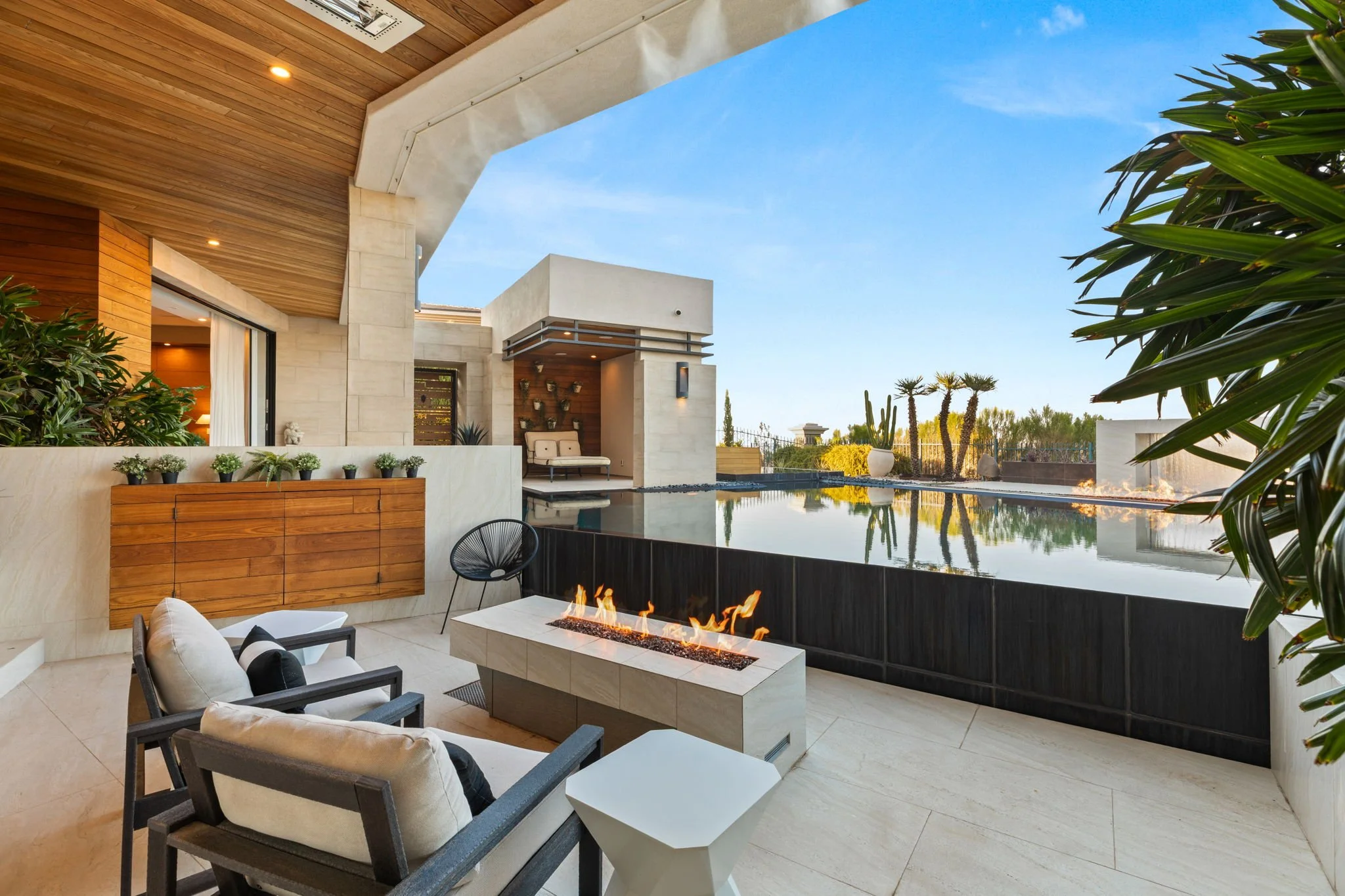 79-web-or-mls-1269imperiadrive-177.jpg
