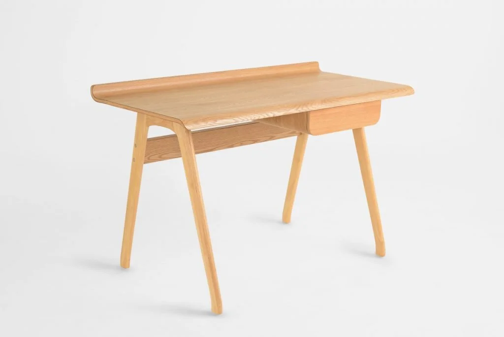 StudioOnCloud-Work-Frome-Home-Table-190-1-1-1024x684-1.jpg