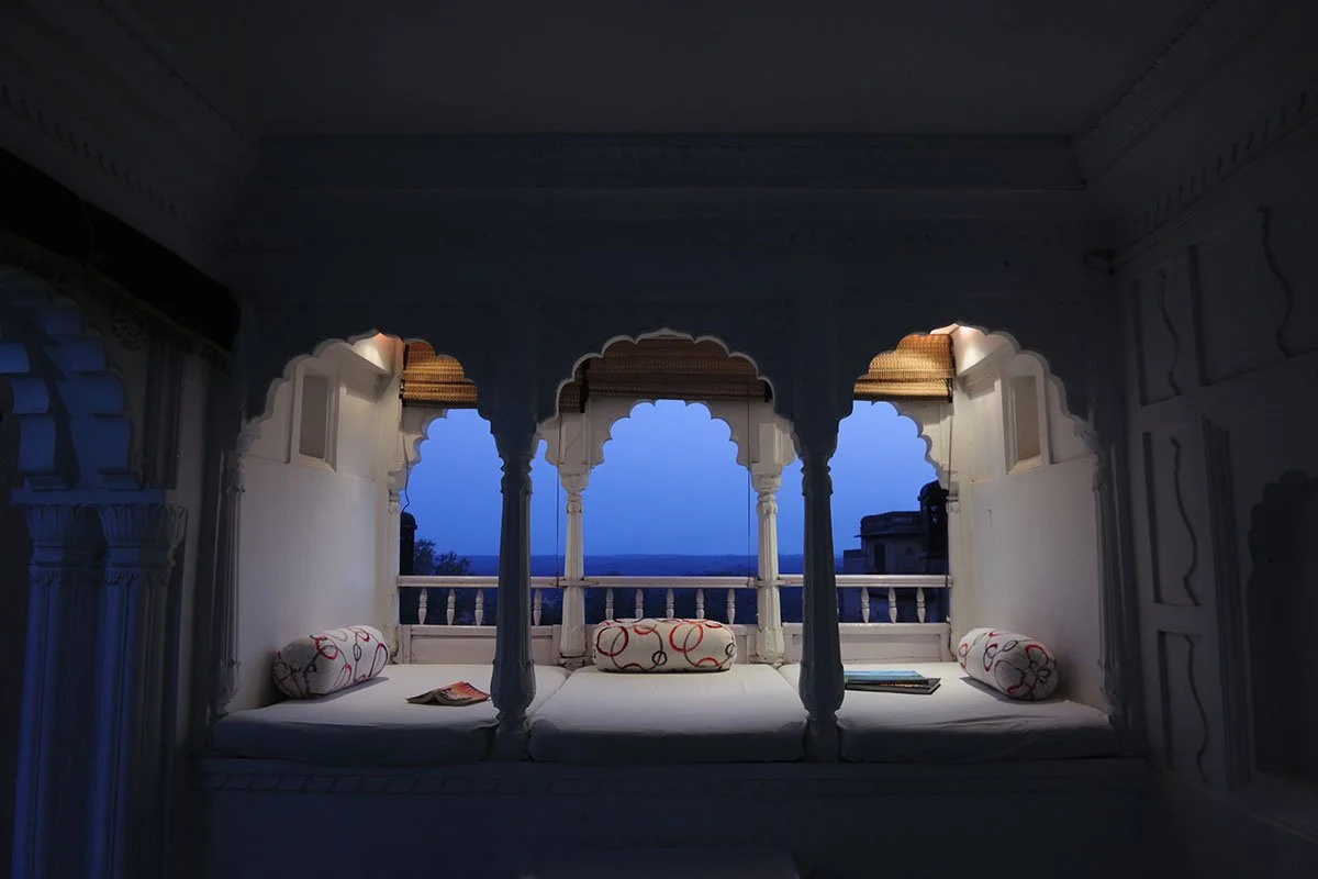 sheeshmahal-orchha-20.jpg