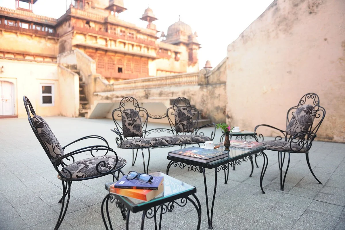 sheeshmahal-orchha12.jpg