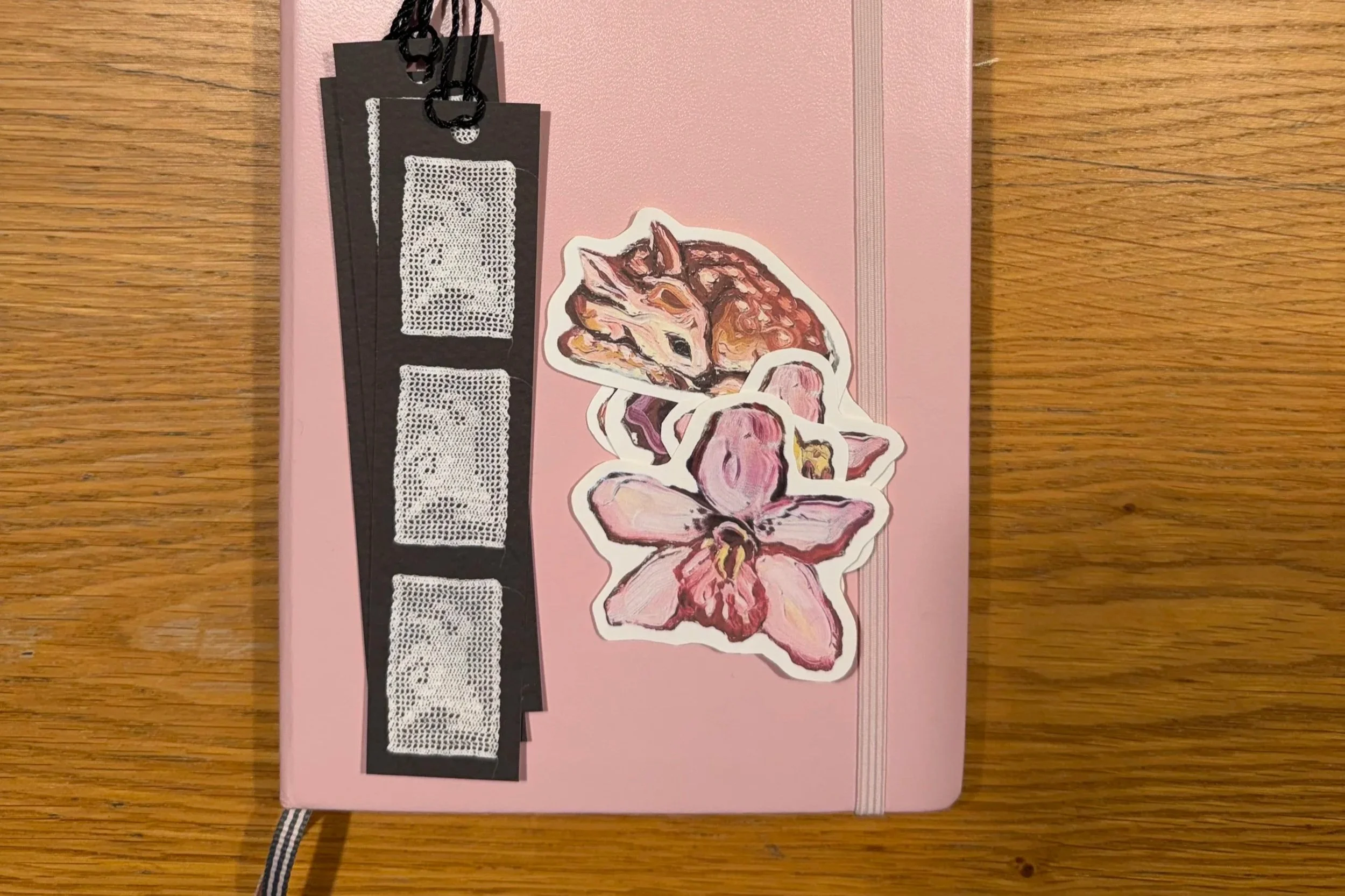 deer+%2B+flower+sticker+on+journal.jpg