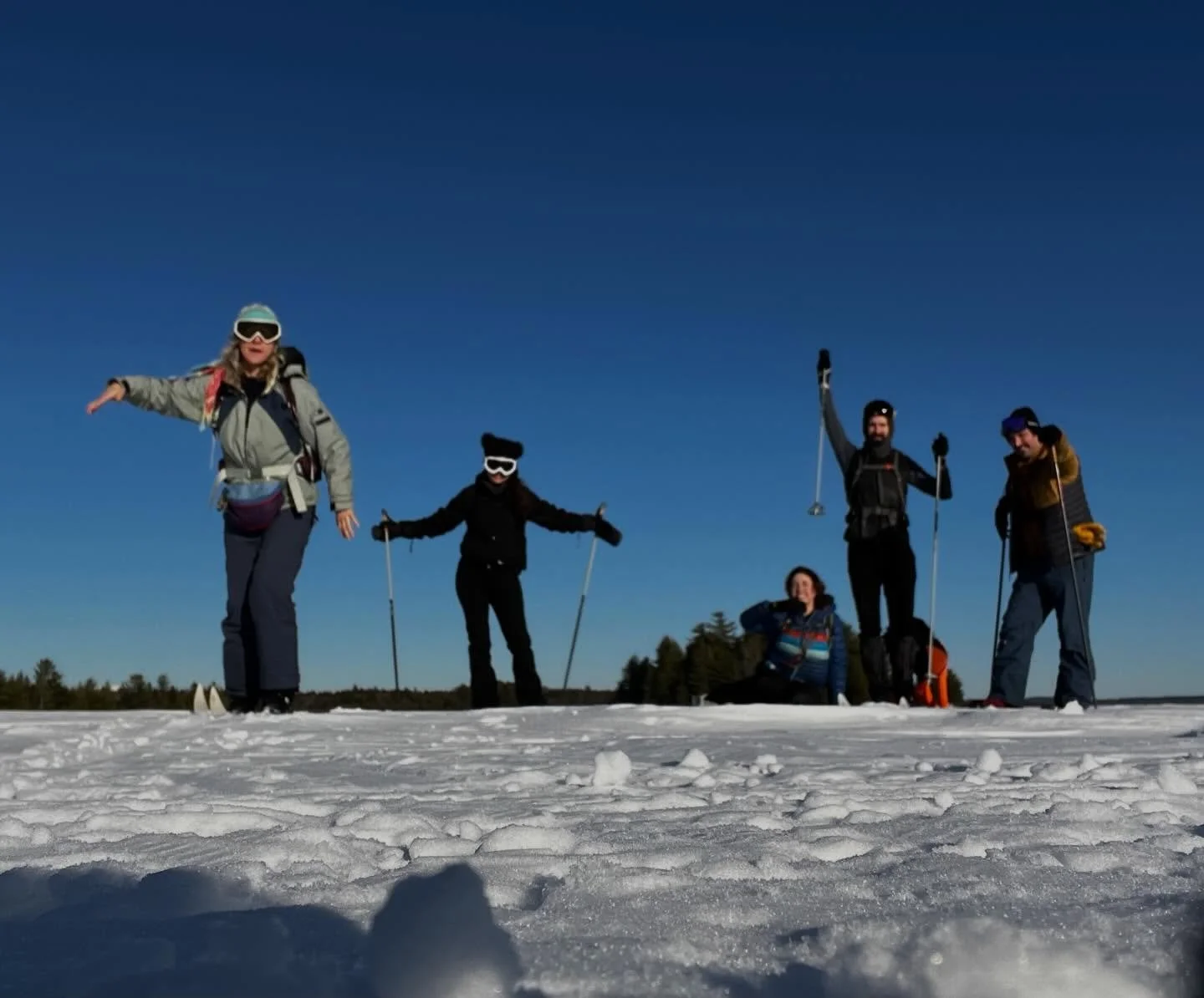 What to do in the depths of winter when it&rsquo;s dark and cold outside? 

Drive reeeeally far north where it&rsquo;s even darker and colder and ski to the middle of nowhere. 😁

With friends, of course. 

We stayed at the Medawisla lodge in Maine, 