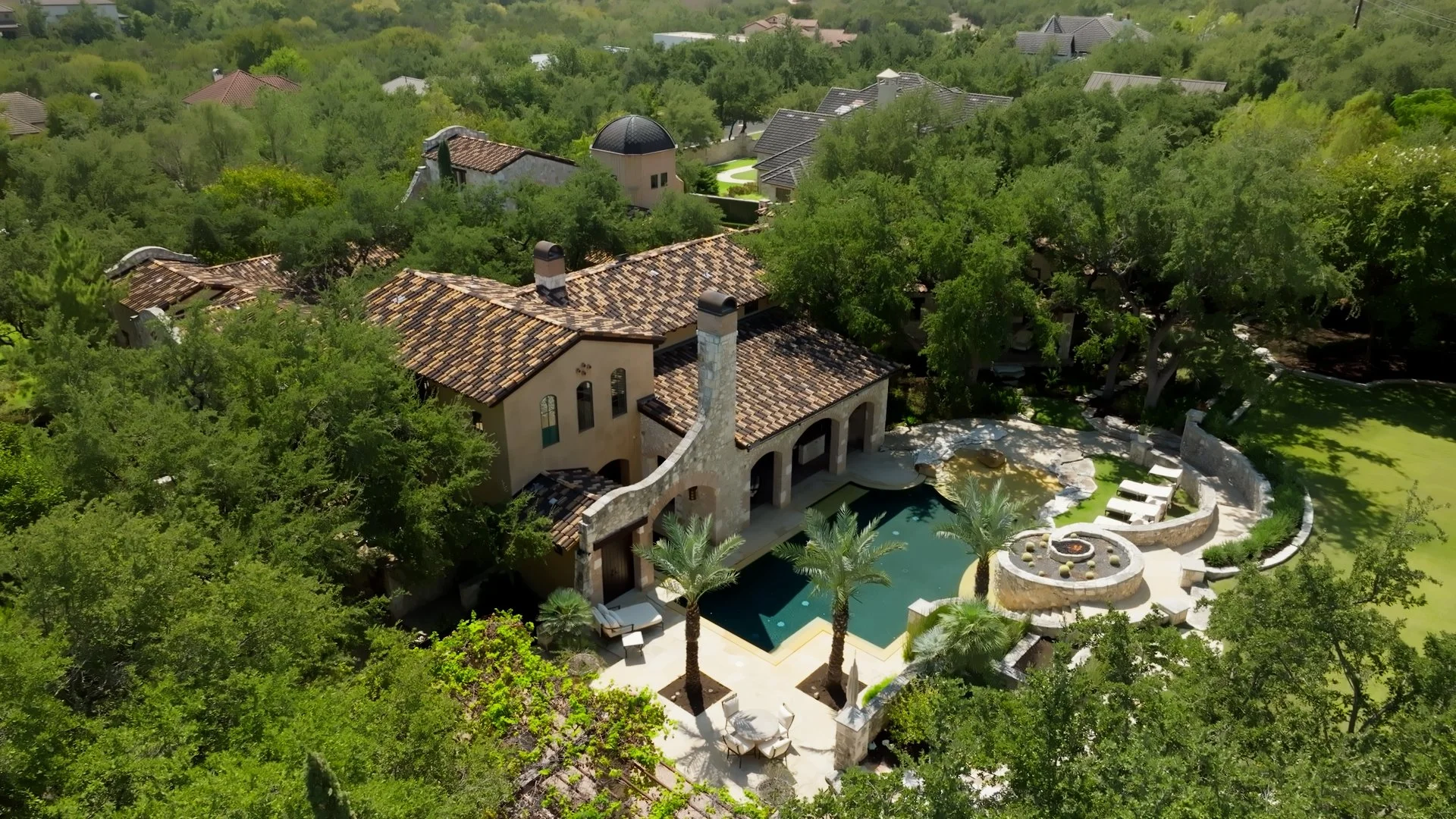 Website Real Estate Video_00_00_30_22.jpg