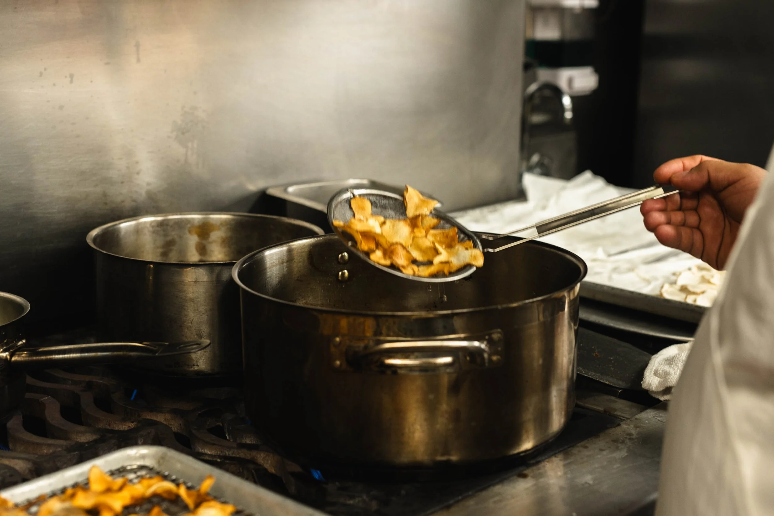 Leo 6th Anniversary x Villette - 2025