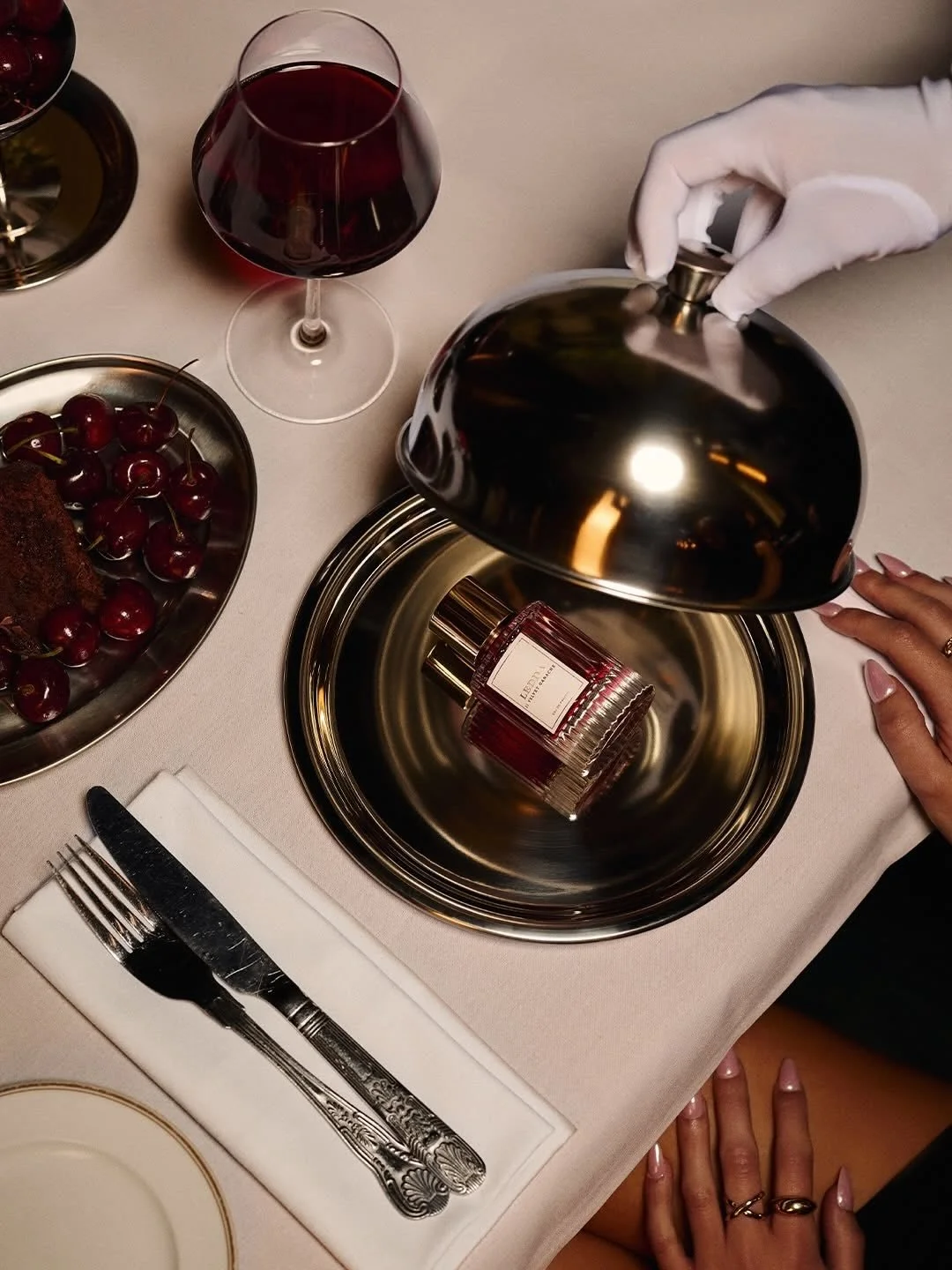 @smlx0 and @leddafragrance Introducing 21 Velvet Ganache: the scent of late night indulgence 🍫

Available now.